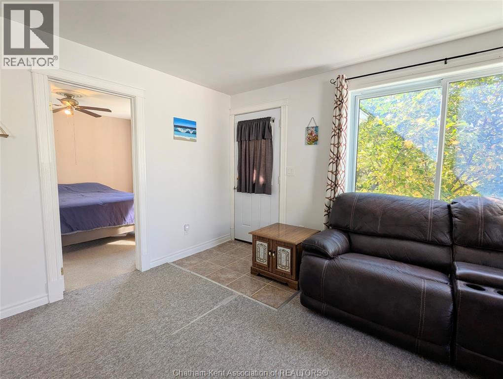 26 Priscilla Street, Thamesville, Ontario  N0P 2K0 - Photo 3 - 26025955
