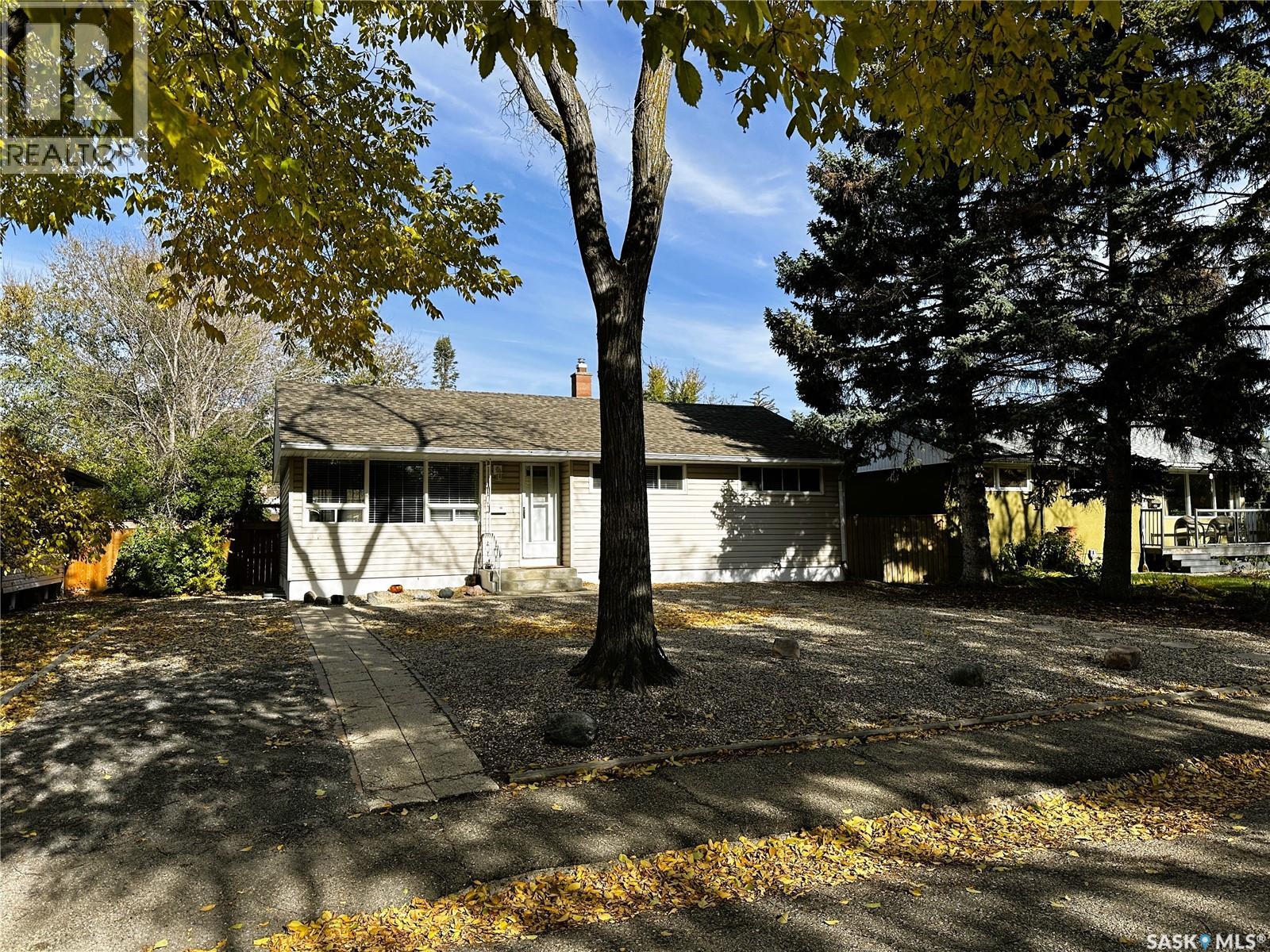 3818 Normandy Avenue, Regina, Saskatchewan  S4S 0Y3 - Photo 1 - SK051760