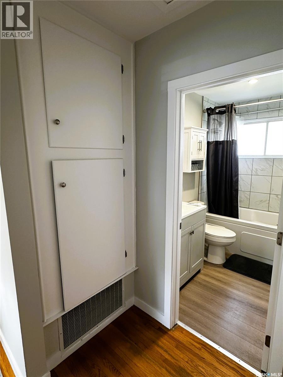 3818 Normandy Avenue, Regina, Saskatchewan  S4S 0Y3 - Photo 28 - SK051760