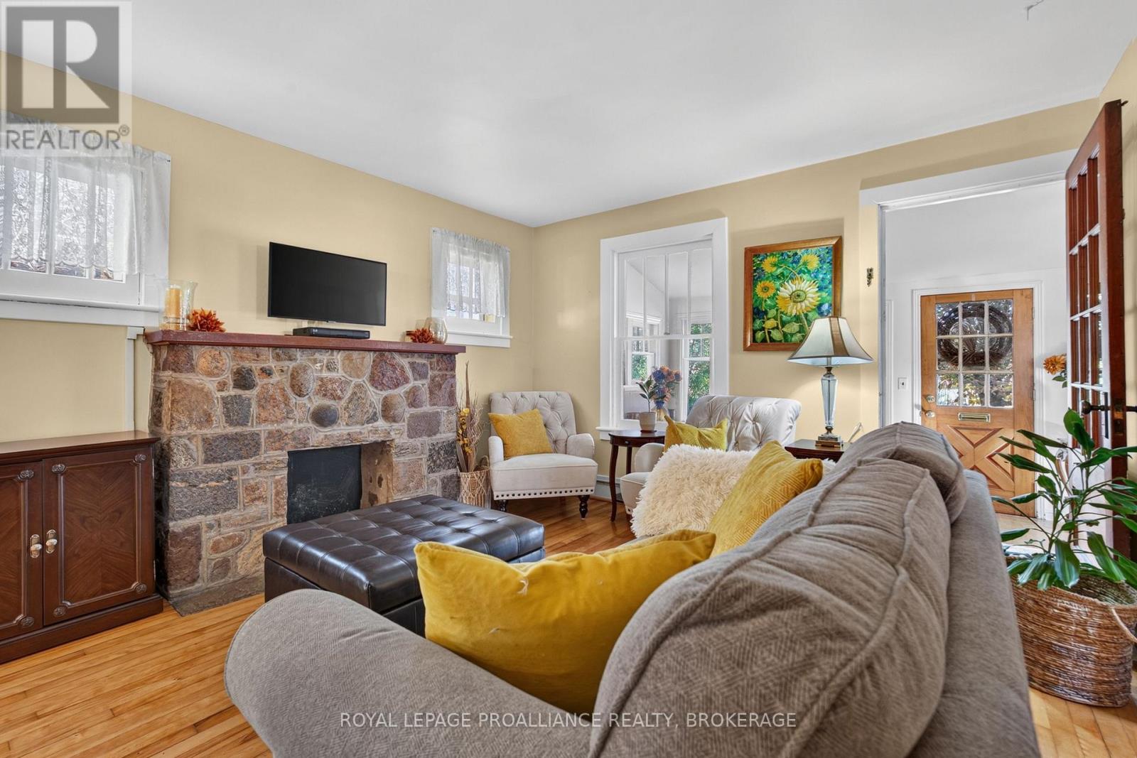548 Division Street, Kingston, Ontario  K7K 4B4 - Photo 8 - X14109238