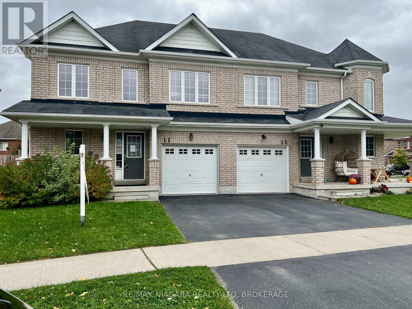 11 KEITH CRESCENT, St. Catharines, Ontario