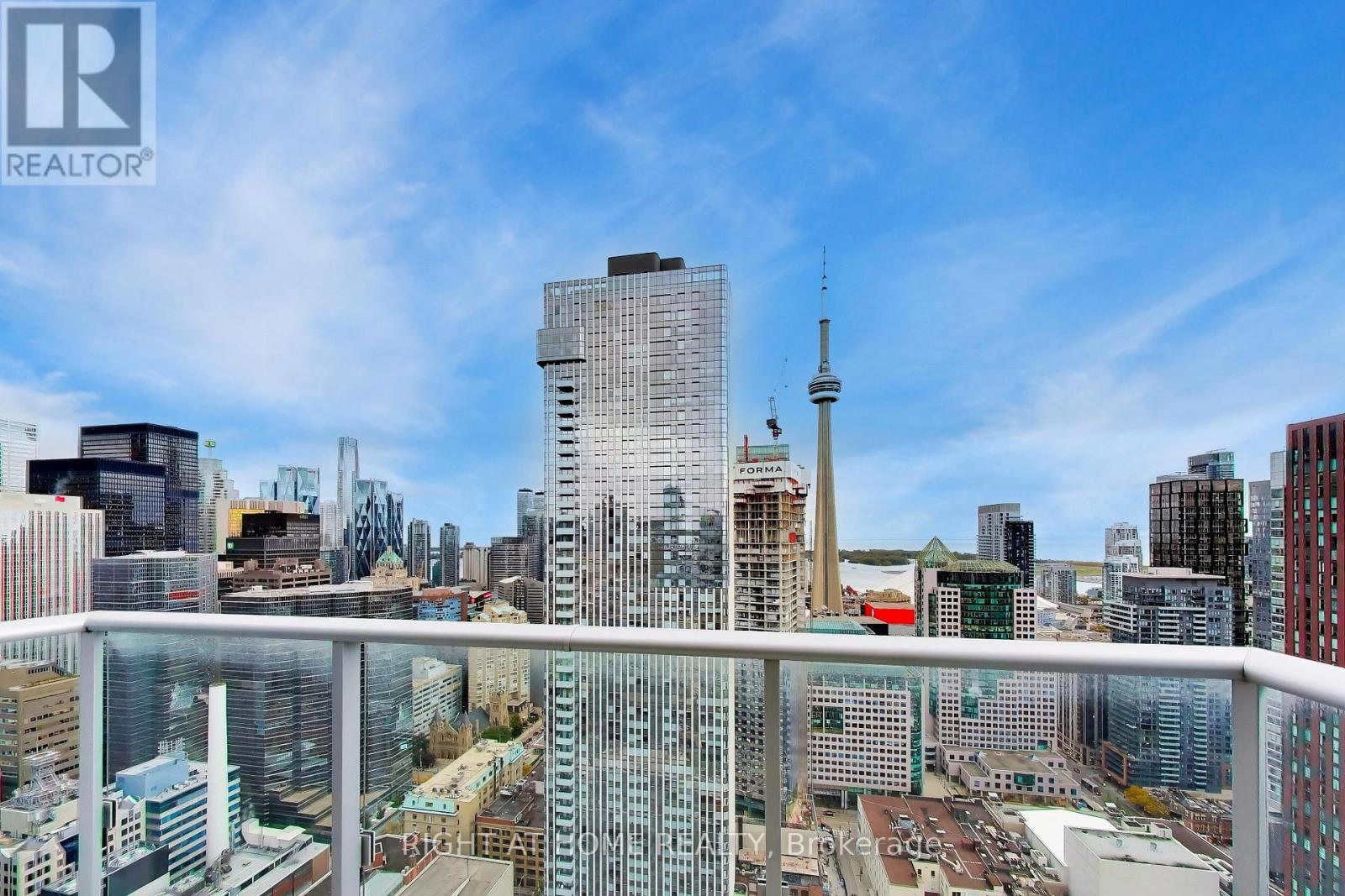 Ph102 - 30 Nelson Street, Toronto, Ontario  M5V 0H5 - Photo 36 - C14109230