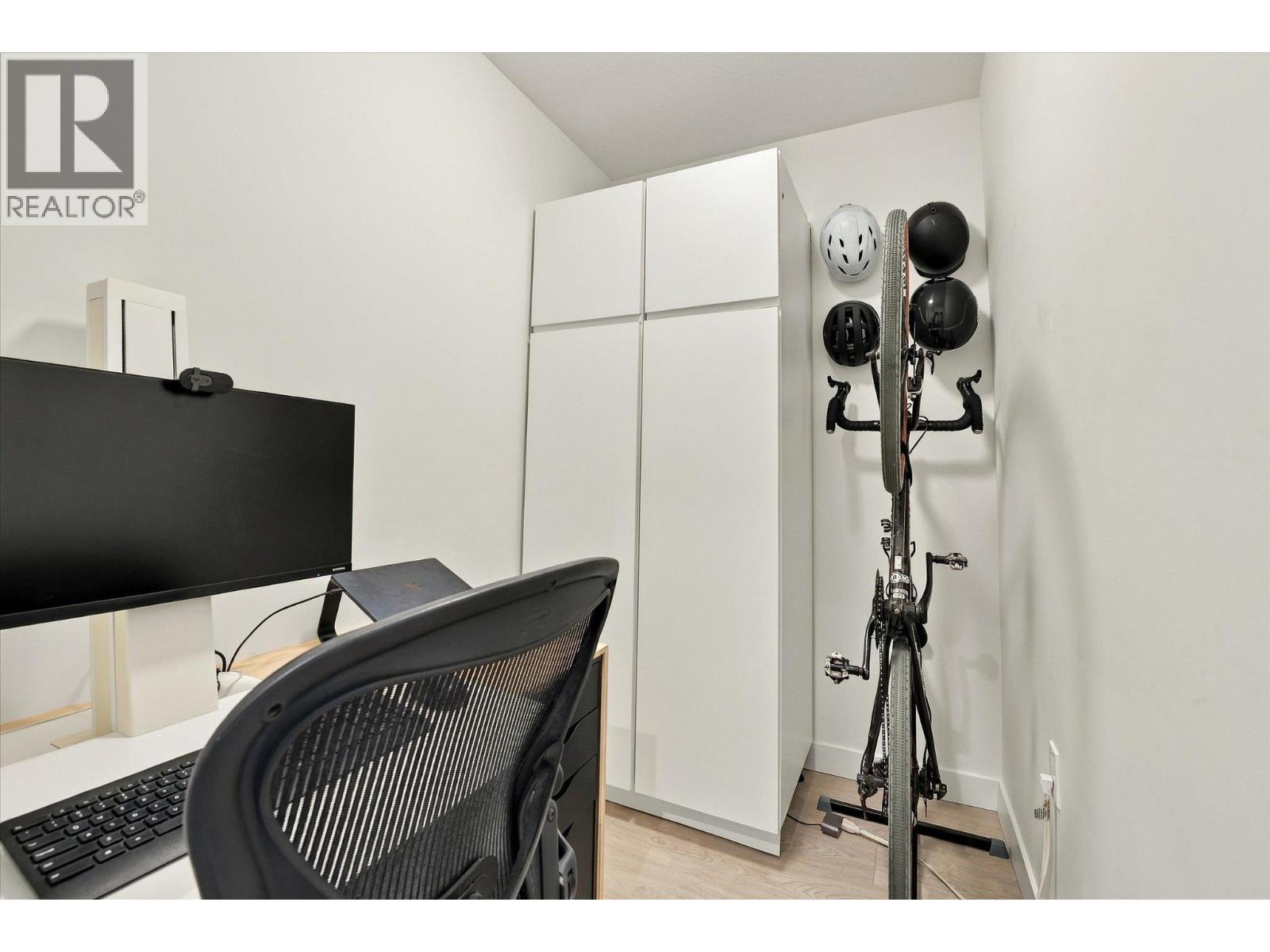 311 108 E 8th Street, North Vancouver, British Columbia  V7L 0H1 - Photo 25 - R3177963