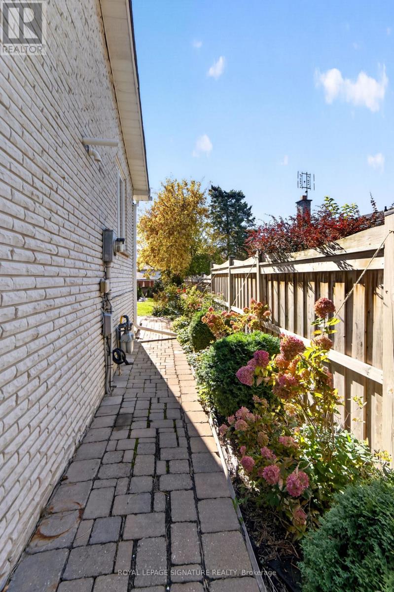 Lower - 1 Banquo Road, Markham, Ontario  L3T 3G9 - Photo 16 - N14109236