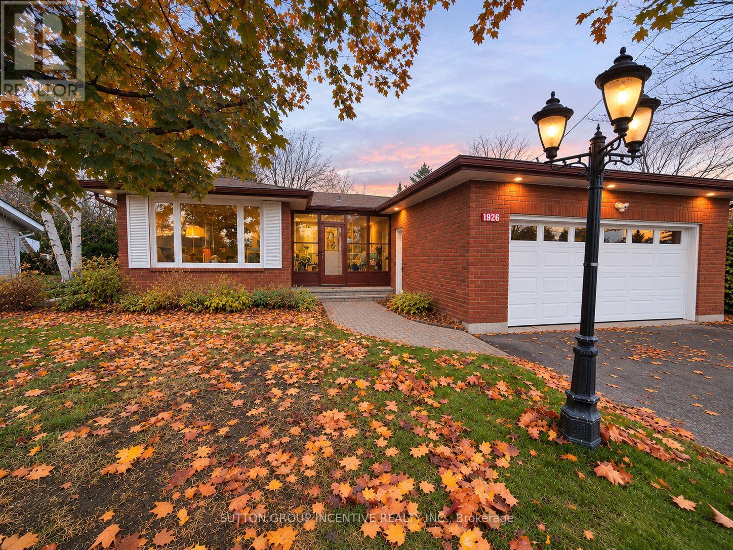 1926 INNISFIL BEACH ROAD, Innisfil, Ontario