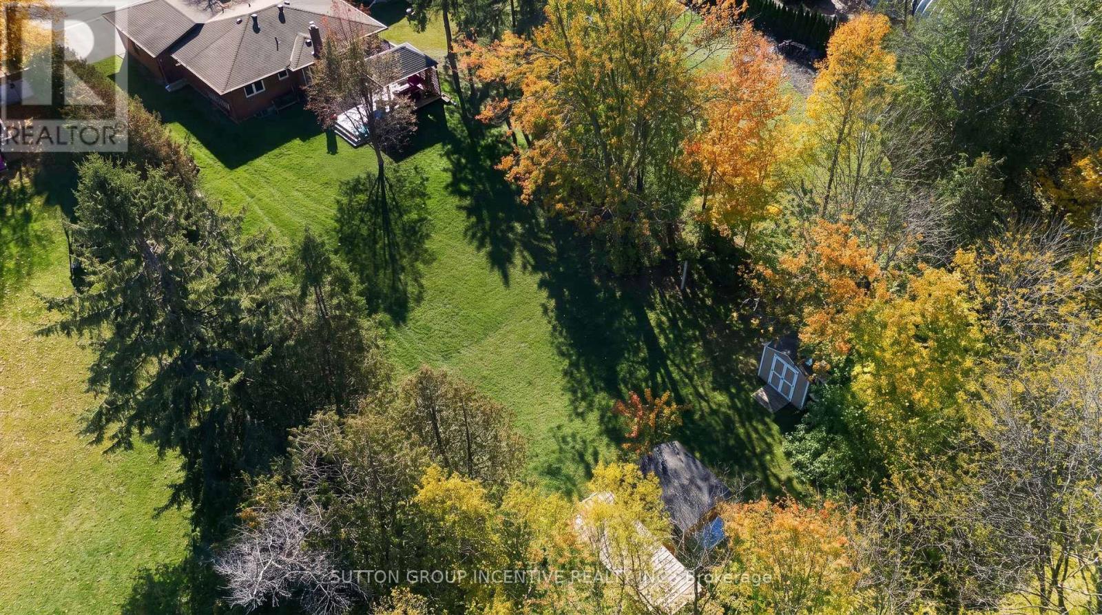 1926 Innisfil Beach Road, Innisfil, Ontario  L9S 4B9 - Photo 24 - N14109254