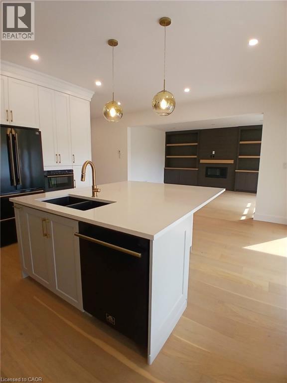 143 Margaret Avenue, Stoney Creek, Ontario  L8G 3G7 - Photo 4 - 40873490