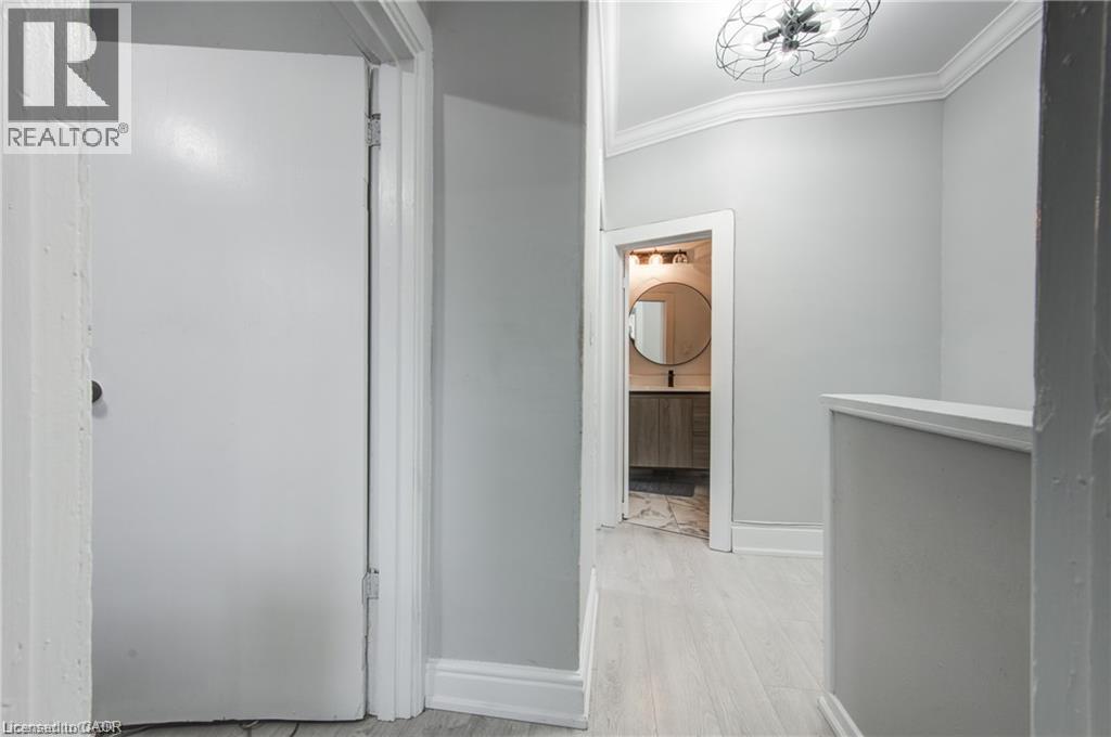 218 Catharine Street N, Hamilton, Ontario  L8L 4S6 - Photo 18 - 40872943