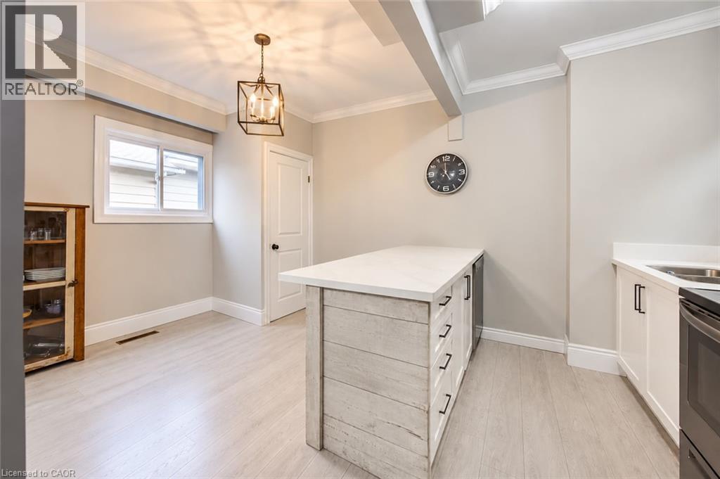 218 Catharine Street N, Hamilton, Ontario  L8L 4S6 - Photo 8 - 40872943