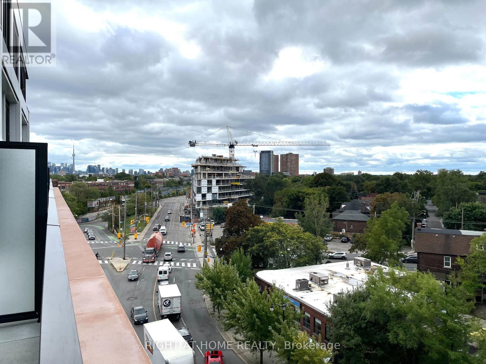 603 - 2720 Dundas Street W, Toronto, Ontario  M6P 0C3 - Photo 8 - W14109256