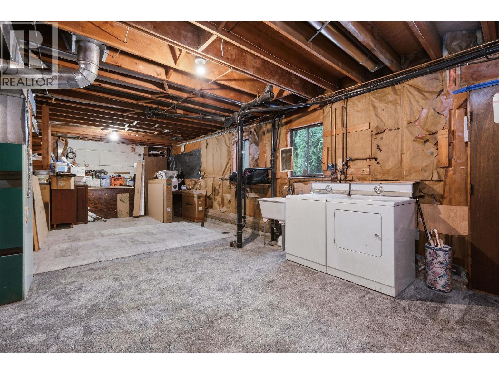 8285 Burnlake Drive, Burnaby, British Columbia  V5A 3L1 - Photo 21 - R3177925