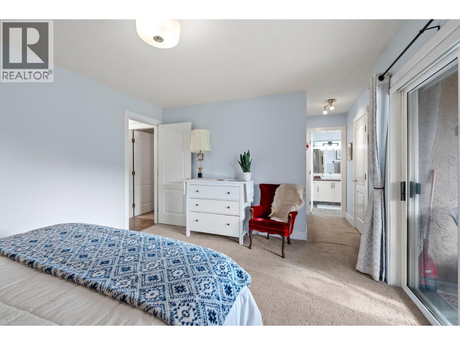 479 Glen Pine Court Kelowna, BC V1V1R3_19
