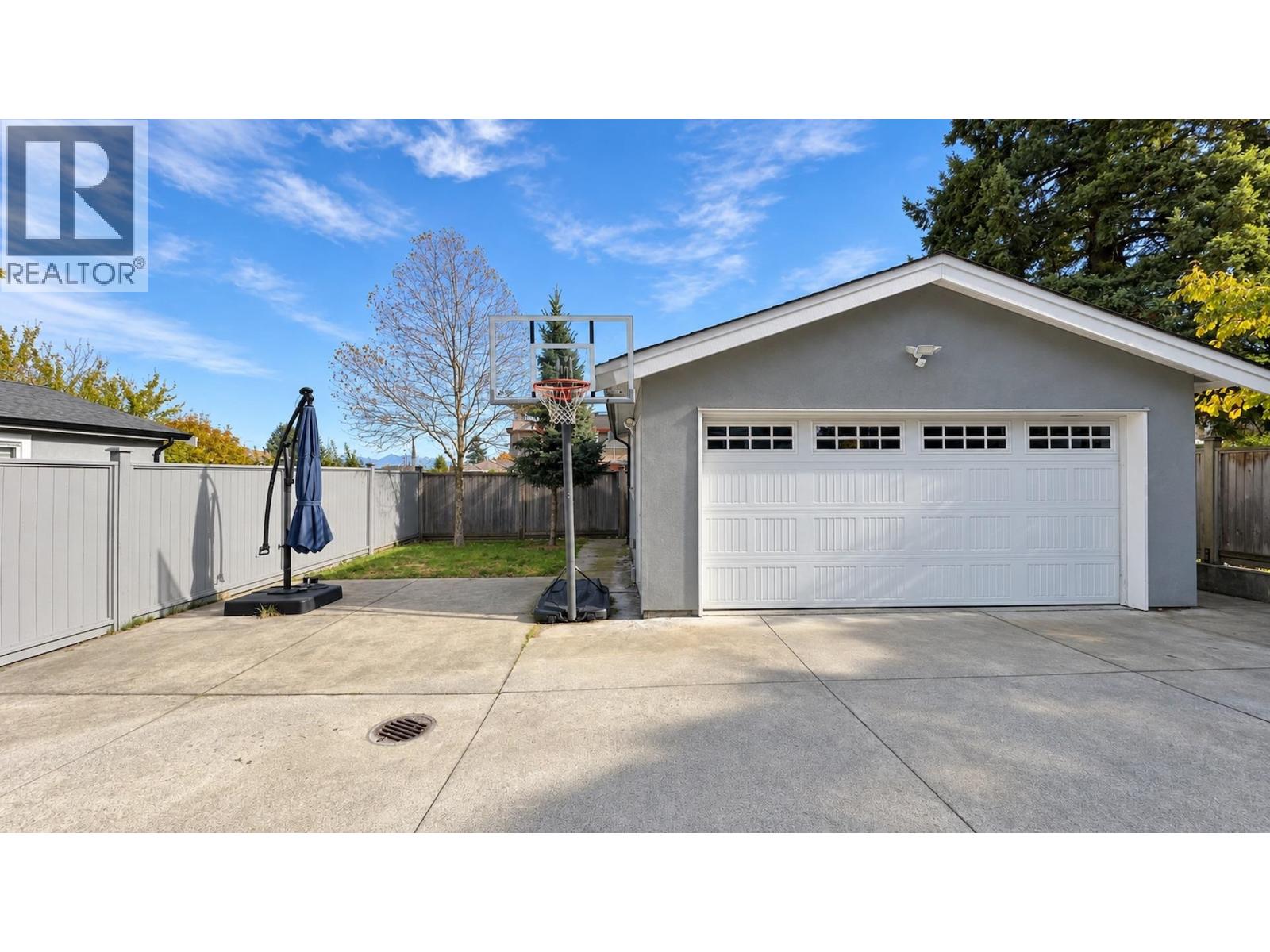 6272 Royal Oak Avenue, Burnaby, British Columbia  V5H 3N7 - Photo 39 - R3177640