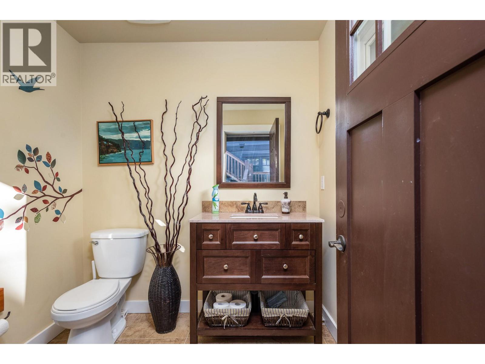 532 Falcon Point Way, Vernon, British Columbia  V1H 1Y4 - Photo 63 - 10403911