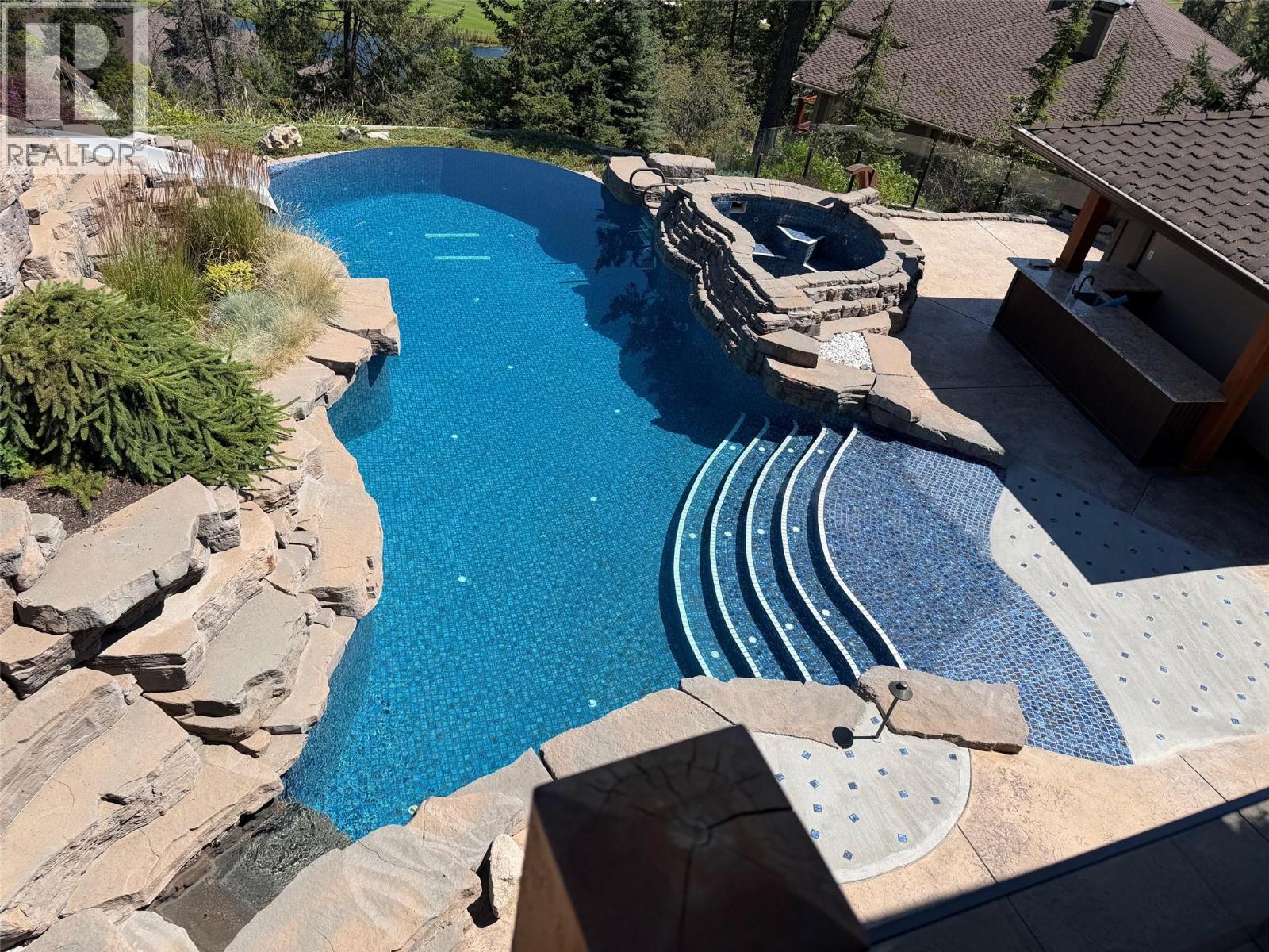 532 Falcon Point Way, Vernon, British Columbia  V1H 1Y4 - Photo 58 - 10403911