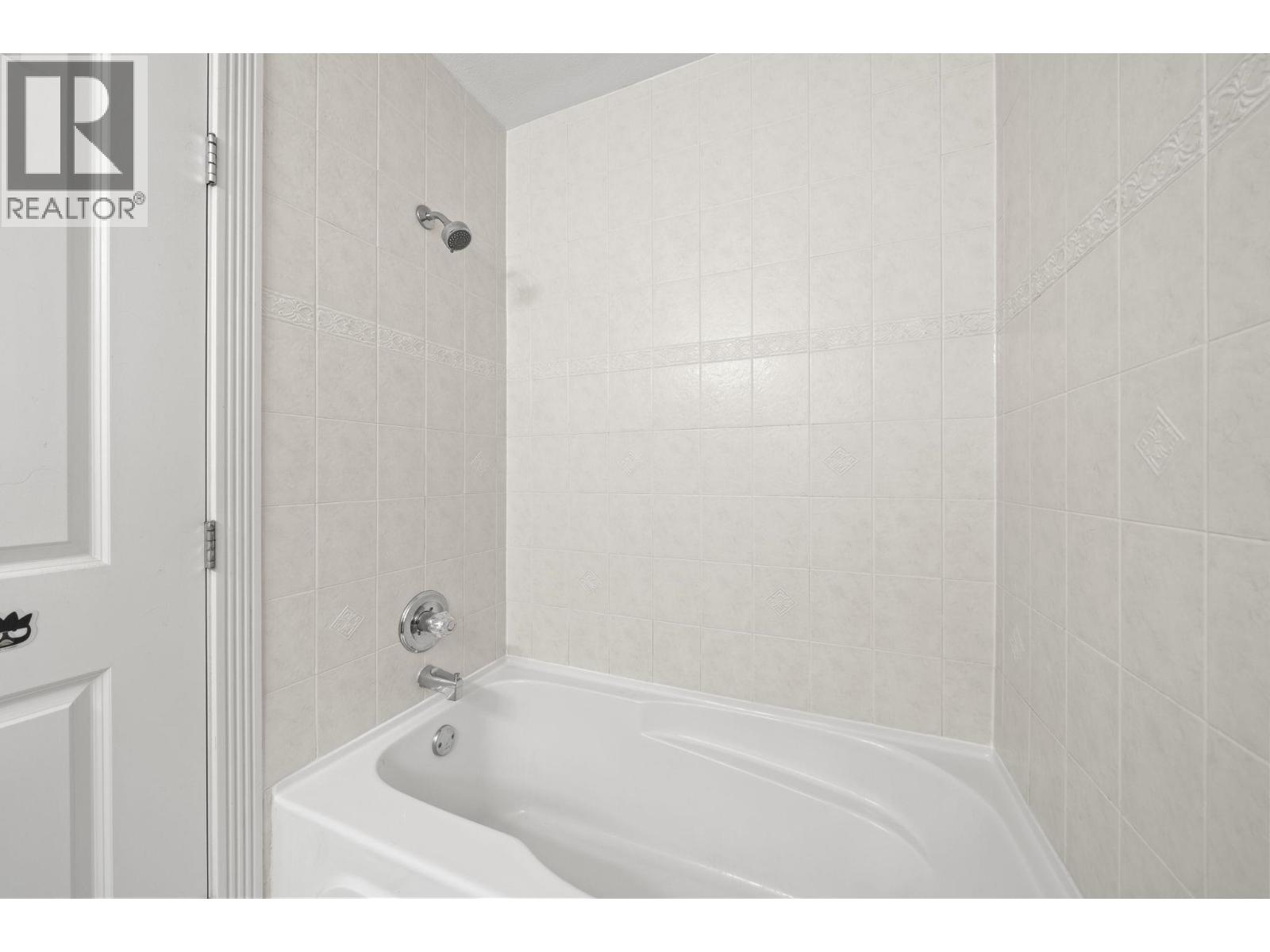 3933 Garry Street, Richmond, British Columbia  V7E 2T7 - Photo 26 - R3177226