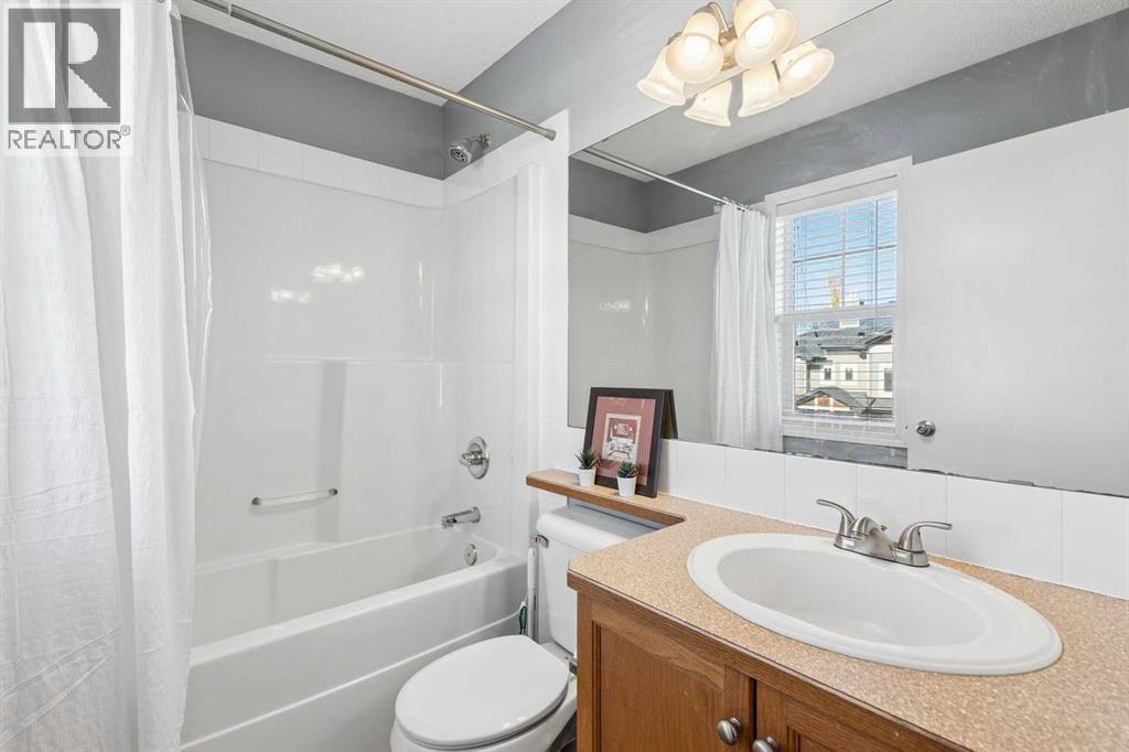 140 Prestwick Villas SE
