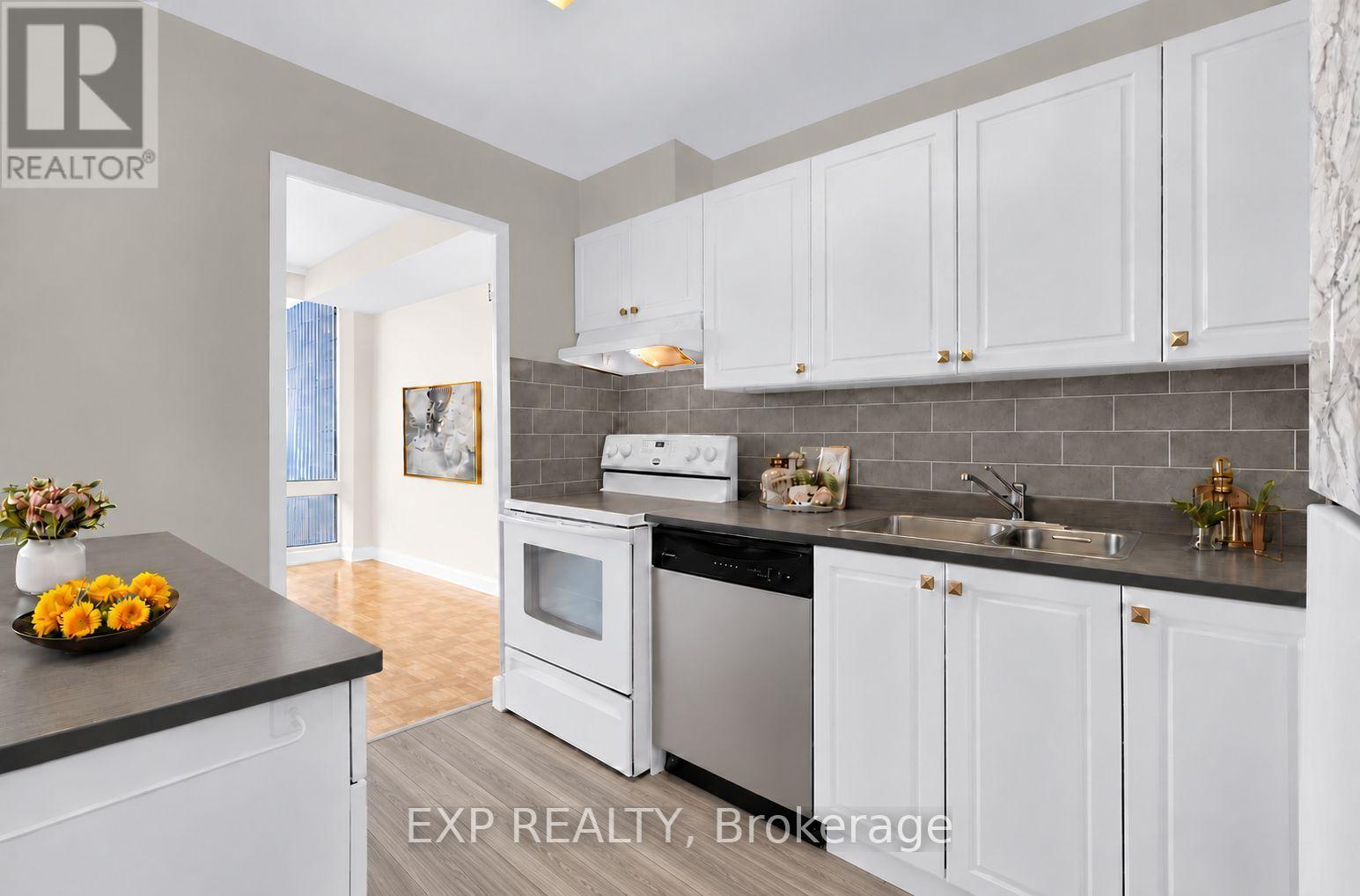 805 - 265 Poulin Avenue N, Ottawa, Ontario  K2B 7Y8 - Photo 2 - X14109284
