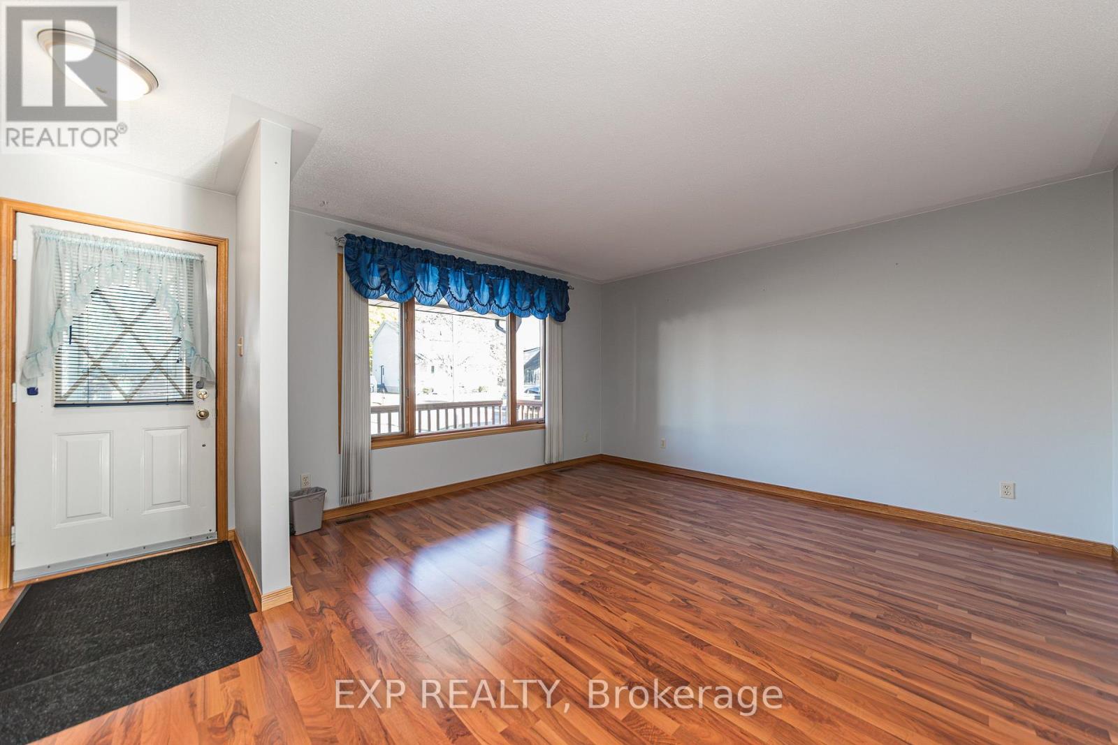 5126 Meadowland Drive W, Edwardsburgh/cardinal, Ontario  K0E 1E0 - Photo 4 - X14109298