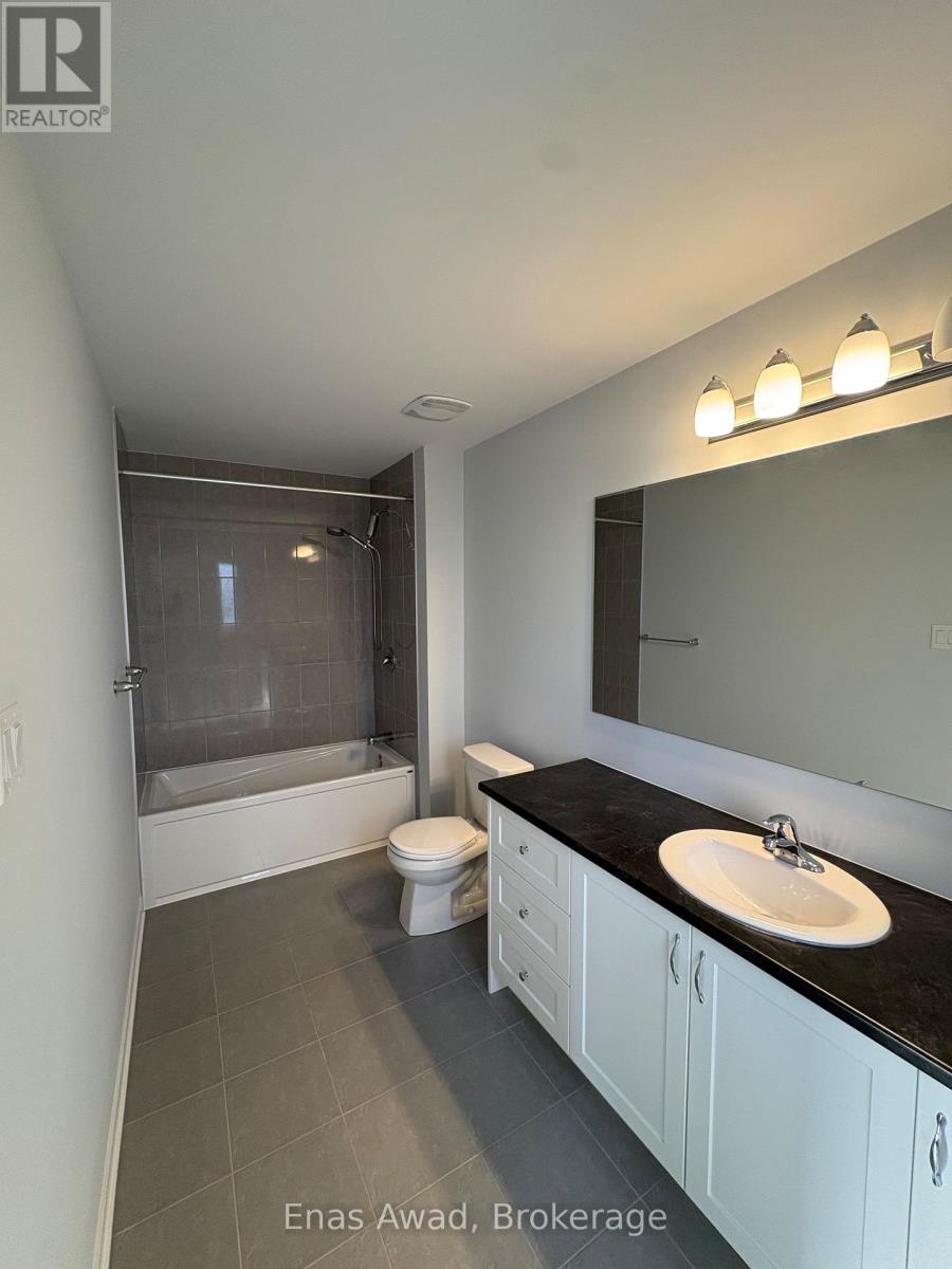 100 Robert Perry Street, North Grenville, Ontario  K0G 1J0 - Photo 9 - X14109268