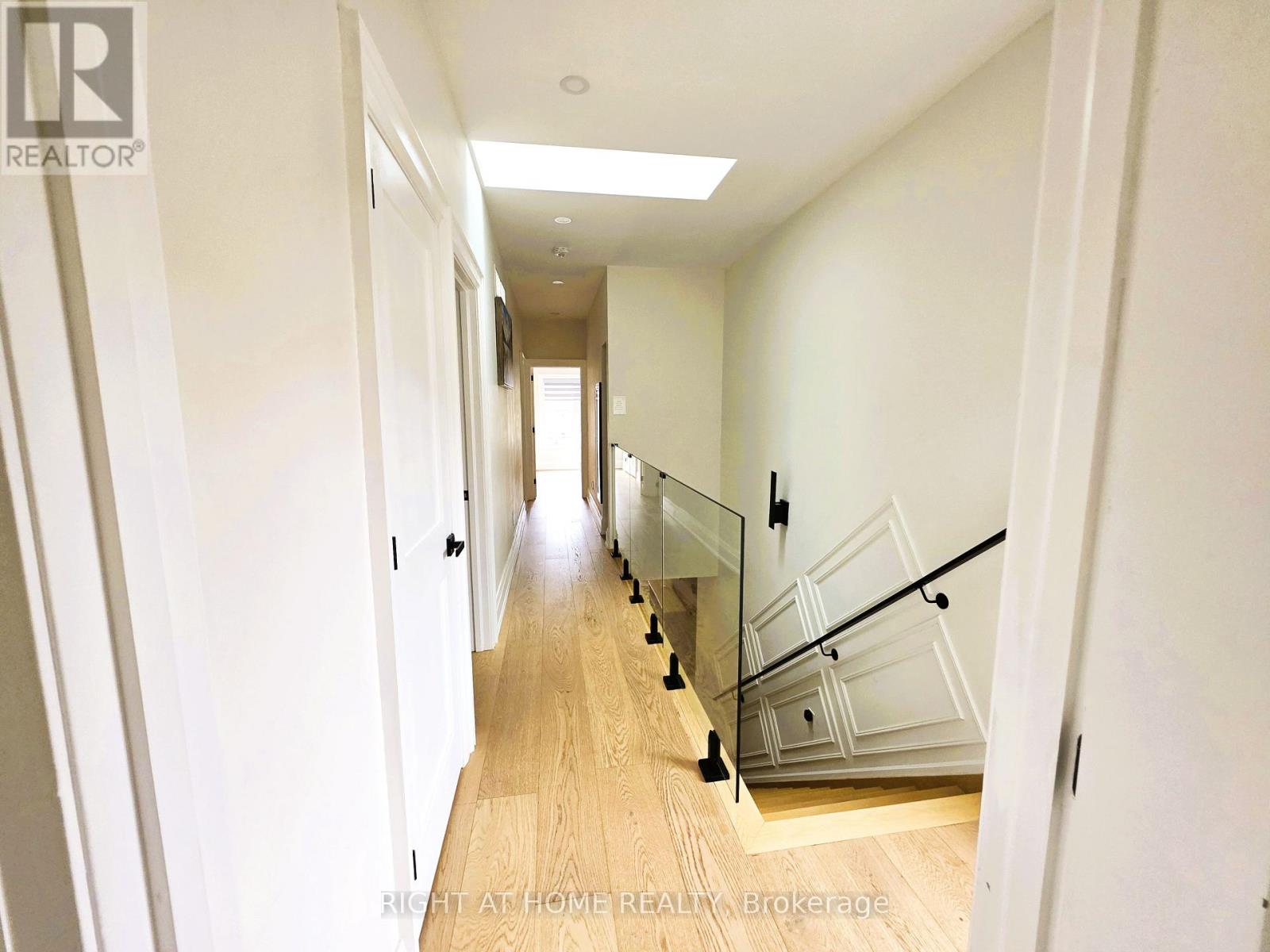 247 Ferris Road, Toronto (O'connor-Parkview), Ontario  M4B 1H2 - Photo 19 - E14109270