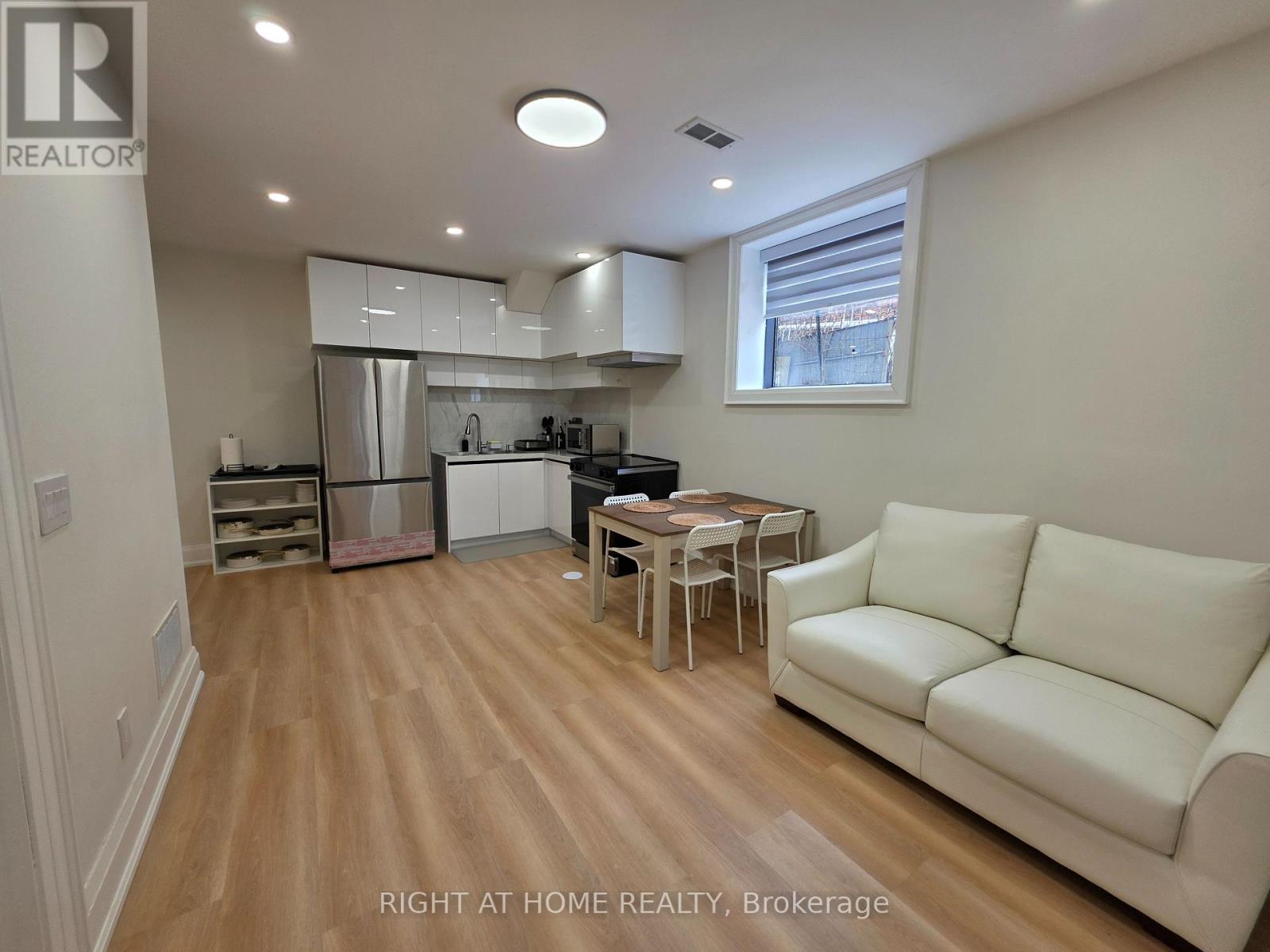 247 Ferris Road, Toronto (O'connor-Parkview), Ontario  M4B 1H2 - Photo 38 - E14109270