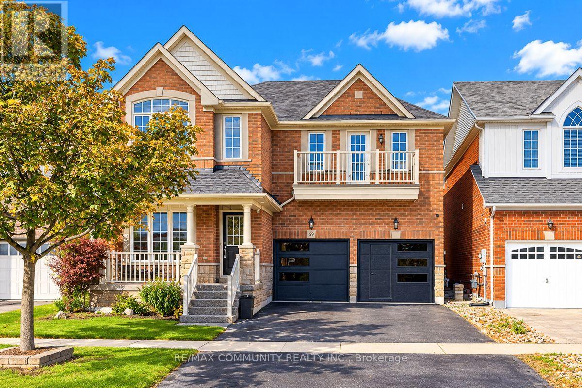 69 KEN LAUSHWAY AVENUE, Whitchurch-Stouffville, Ontario