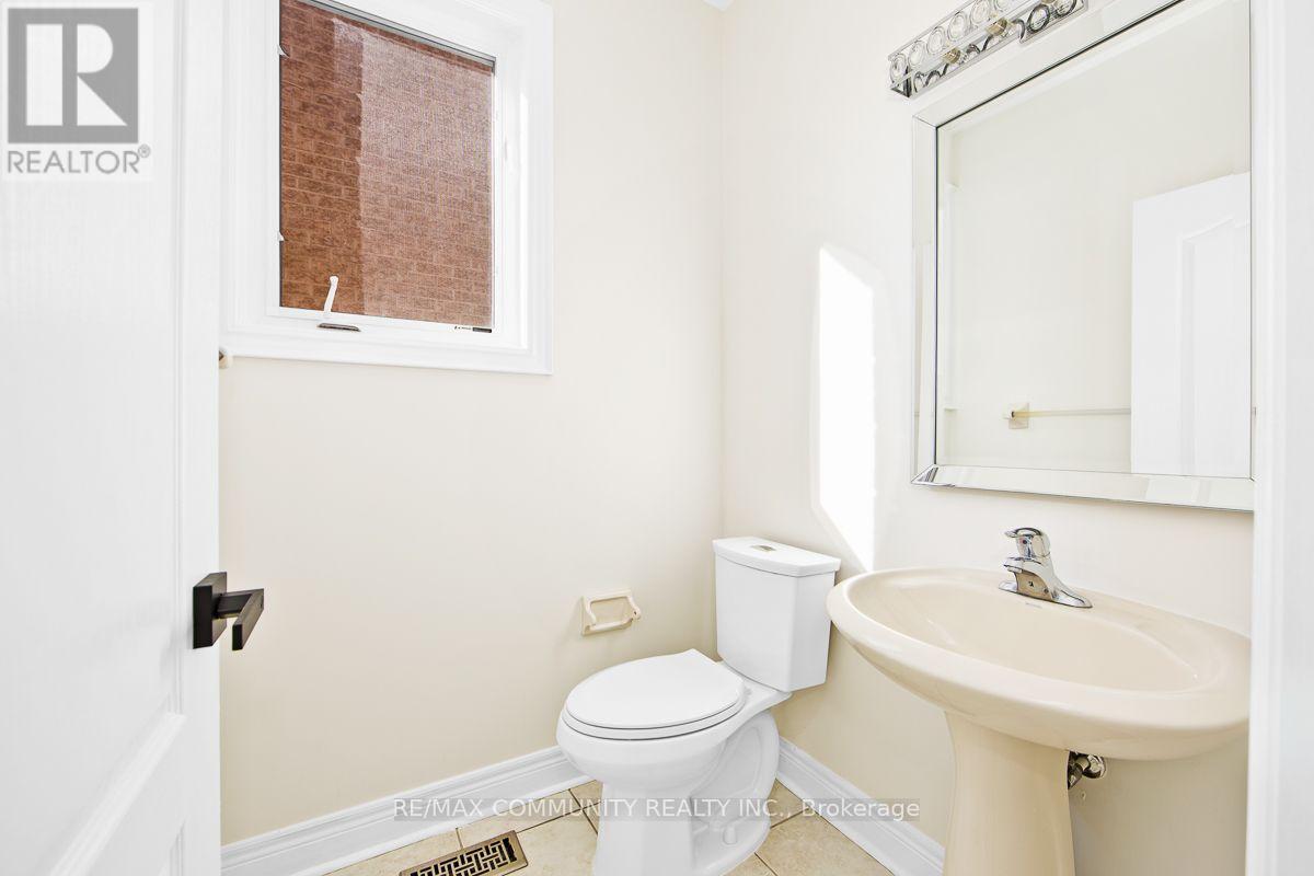 69 Ken Laushway Avenue, Whitchurch-Stouffville, Ontario  L4A 0J3 - Photo 15 - N14109260