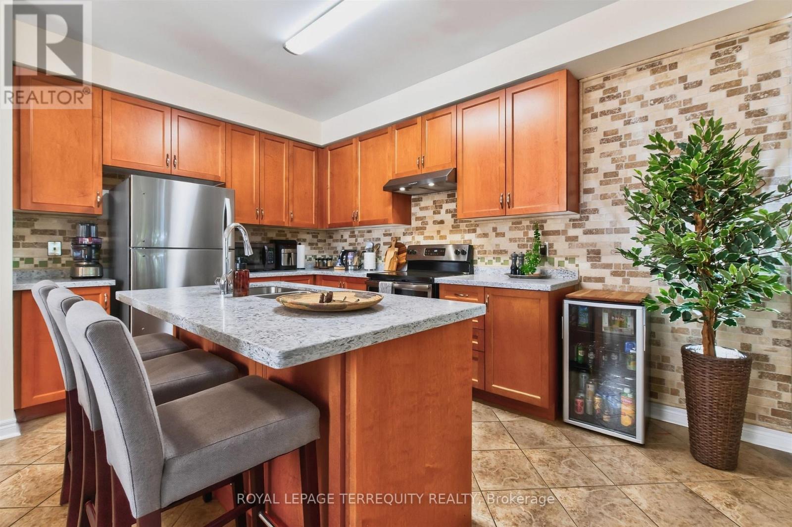 87 Westolivia Trail, Vaughan, Ontario L4J 0C2 - Photo 20 - N14109276