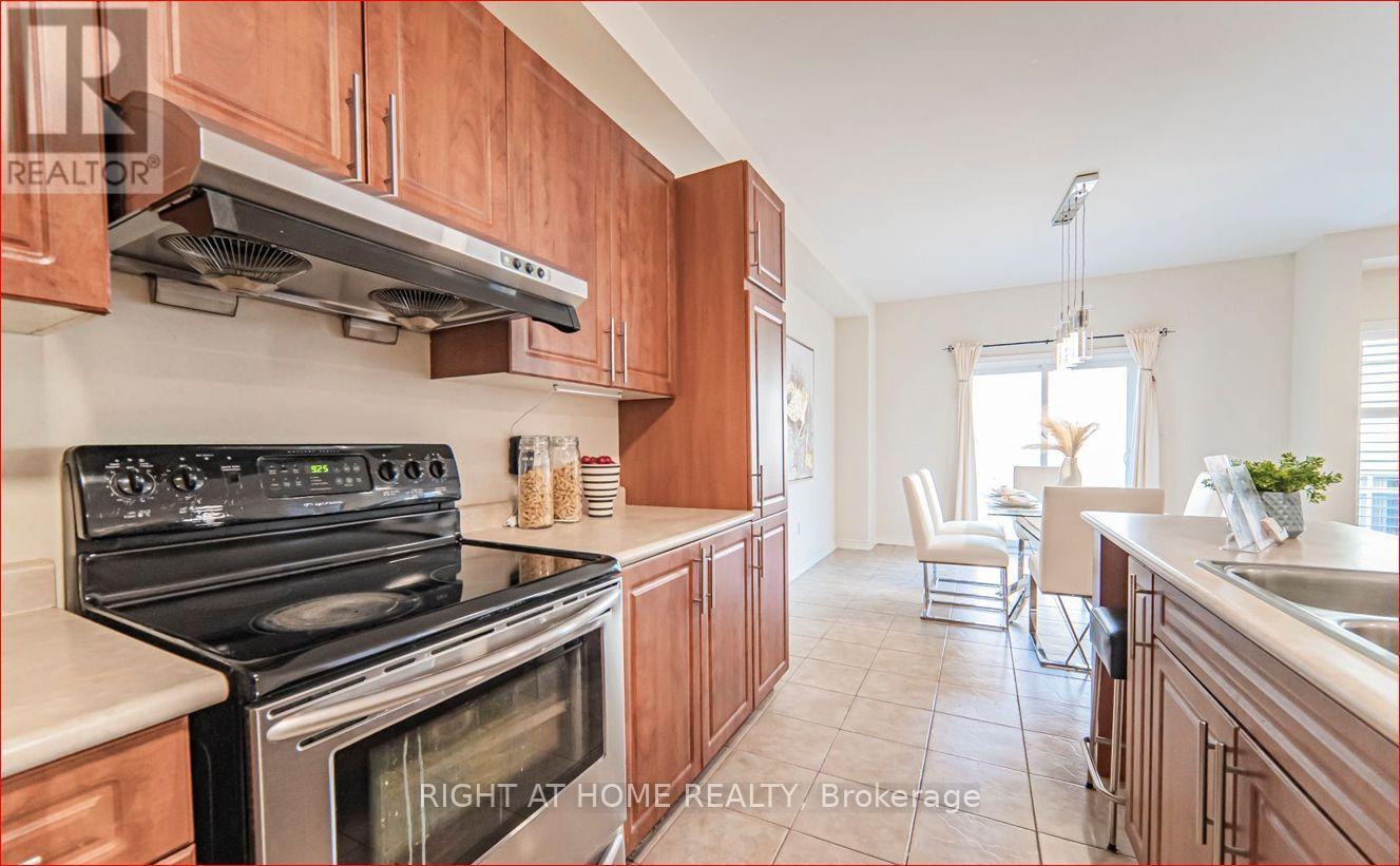 5133 Celebration Drive, Mississauga (Churchill Meadows), Ontario  L5M 8B4 - Photo 8 - W14109264