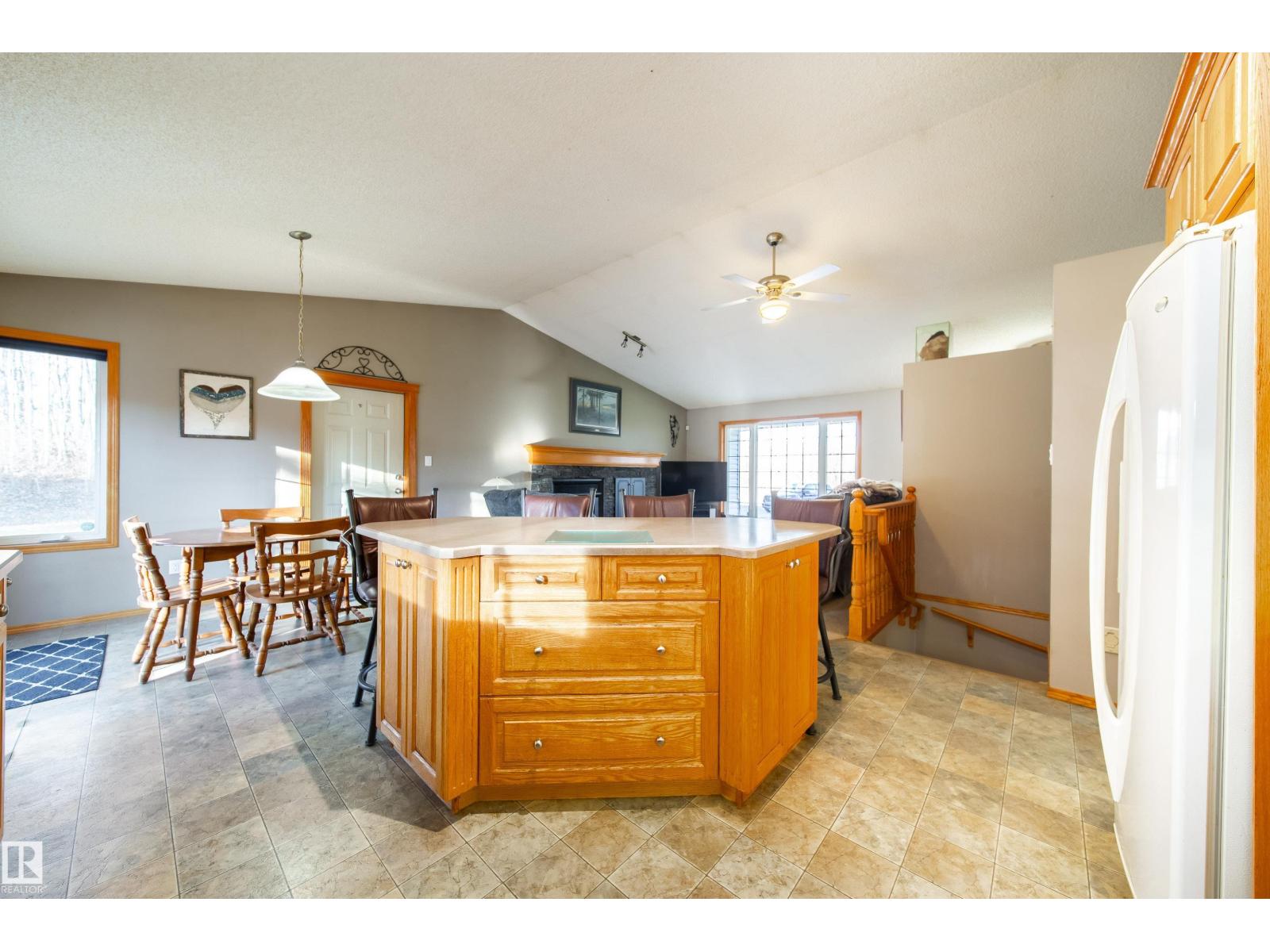 #2 53407 RGE ROAD 30