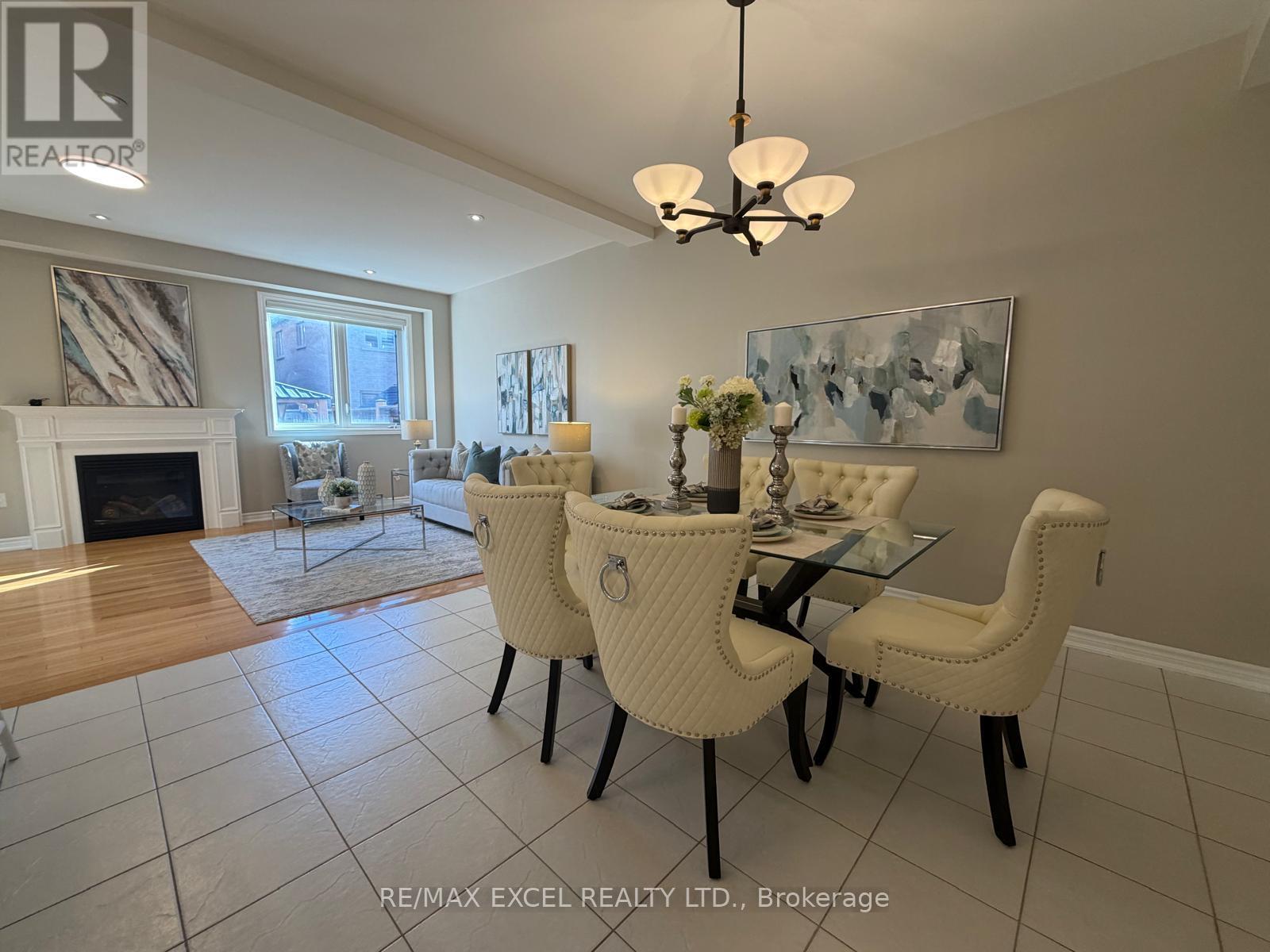 15 Zeng Cheng Drive, Markham, Ontario L6C 0T6 - Photo 3 - N14109292
