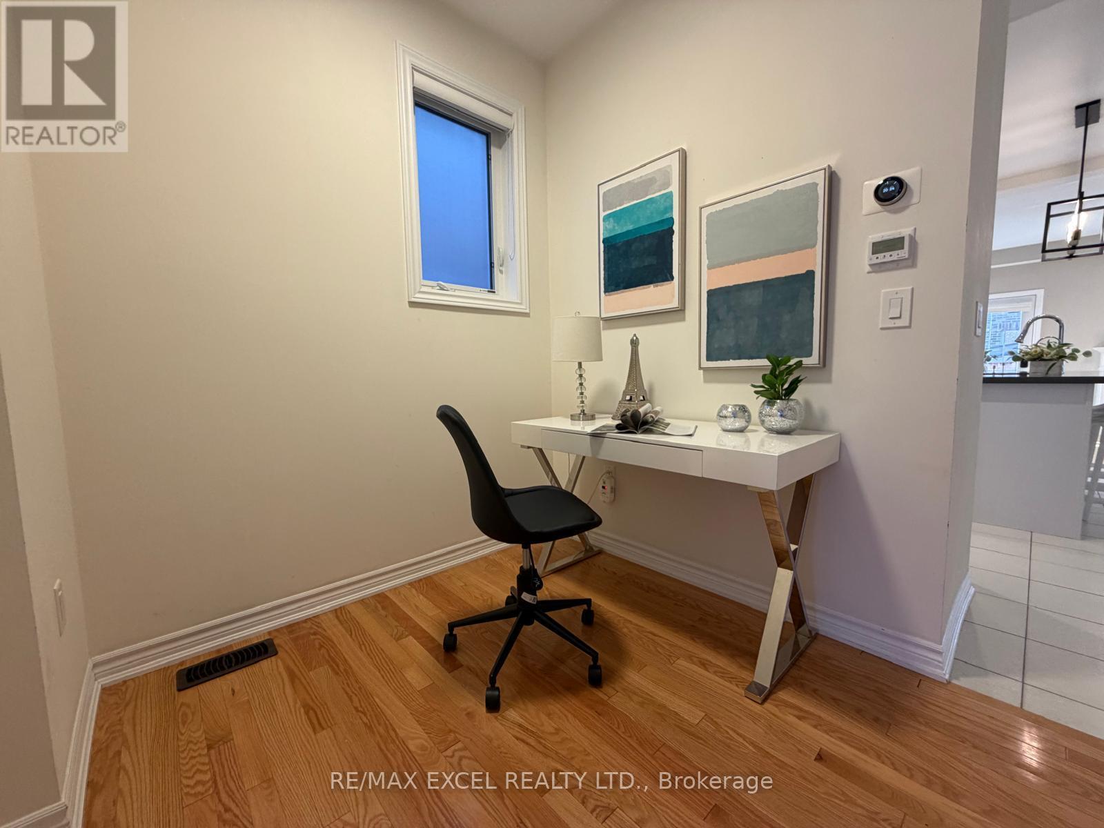 15 Zeng Cheng Drive, Markham, Ontario L6C 0T6 - Photo 9 - N14109292