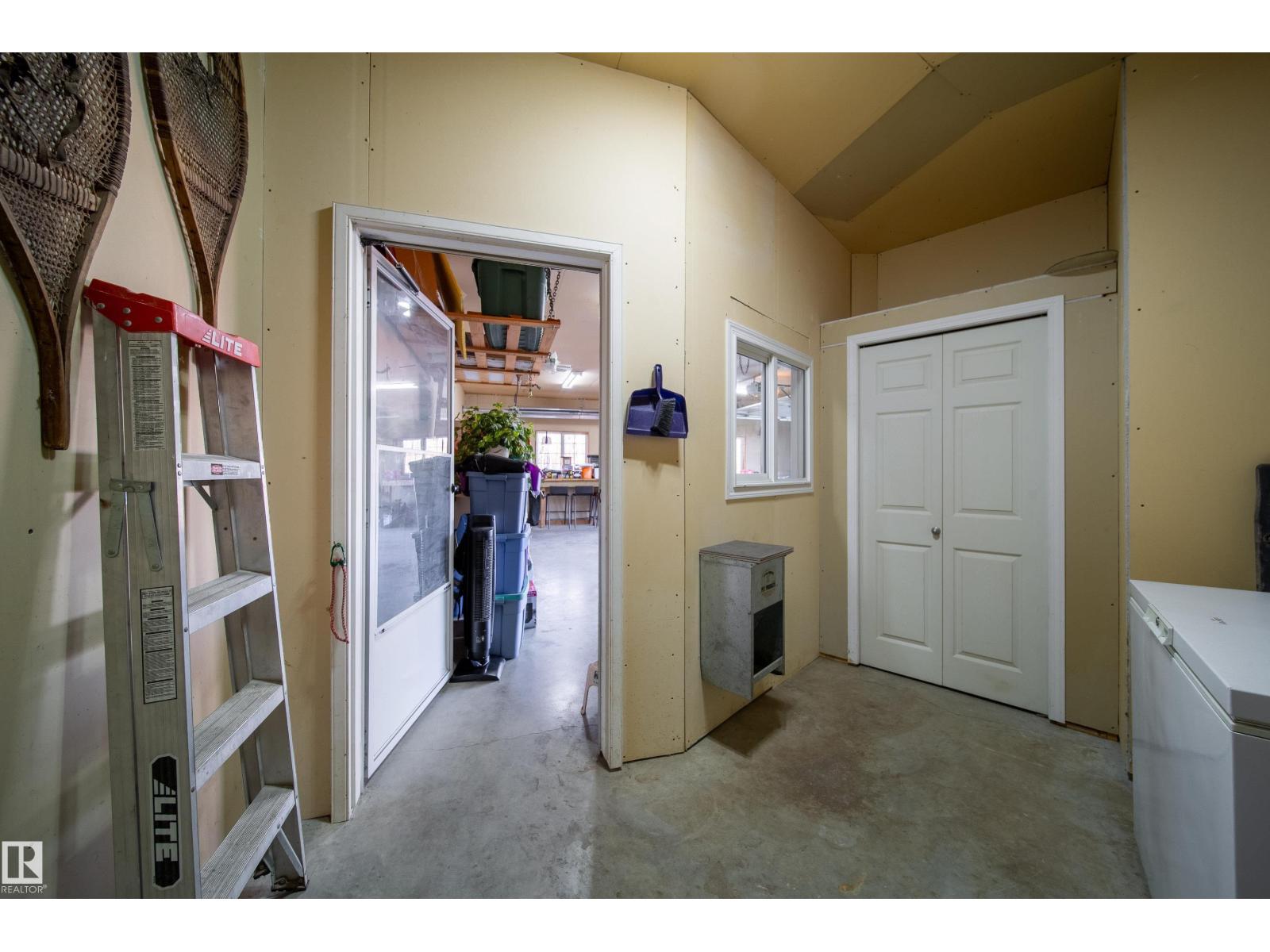 #2 53407 RGE ROAD 30