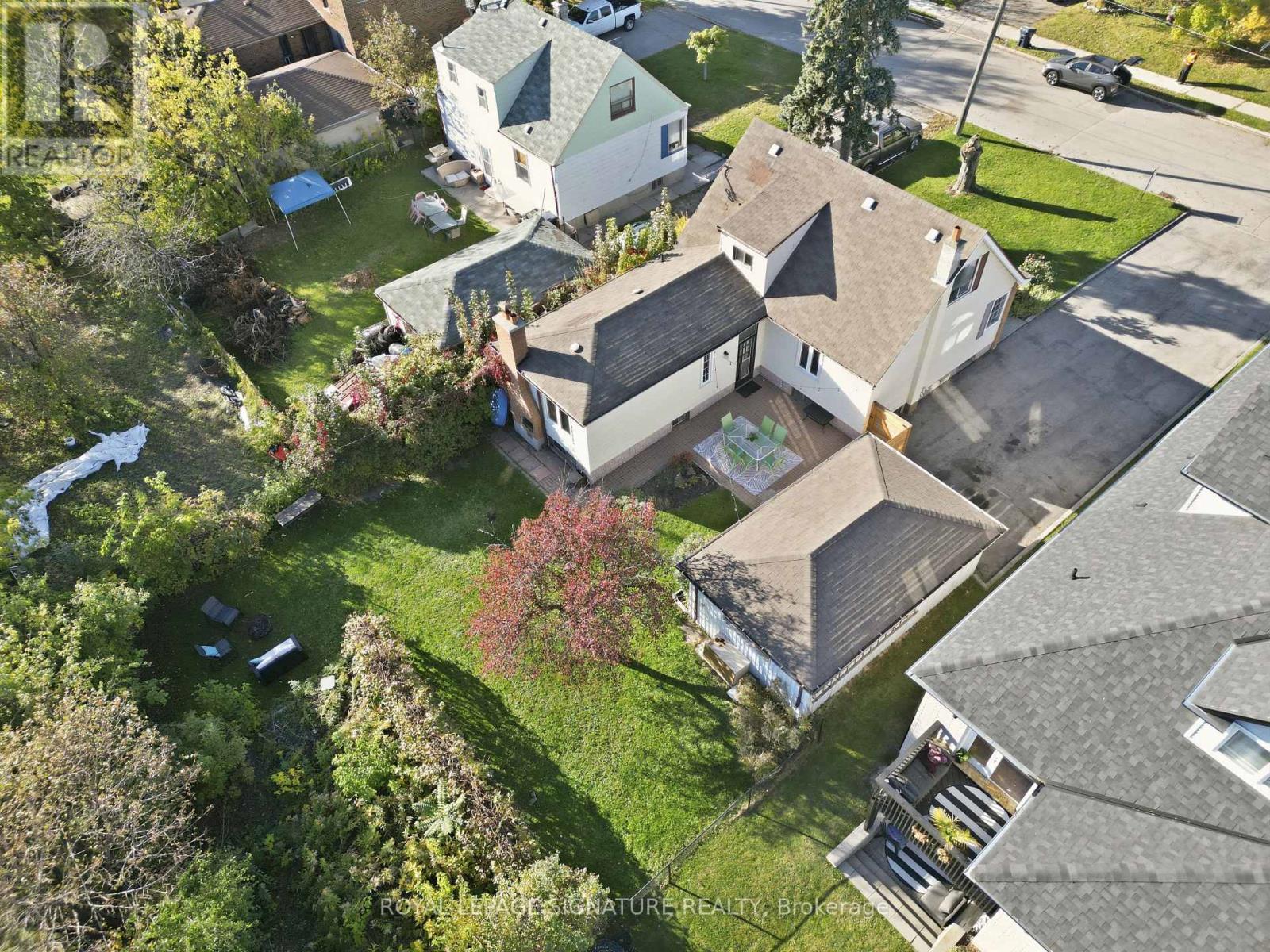 109 Glen Long Avenue, Toronto, Ontario  M6B 2M4 - Photo 2 - W14109212