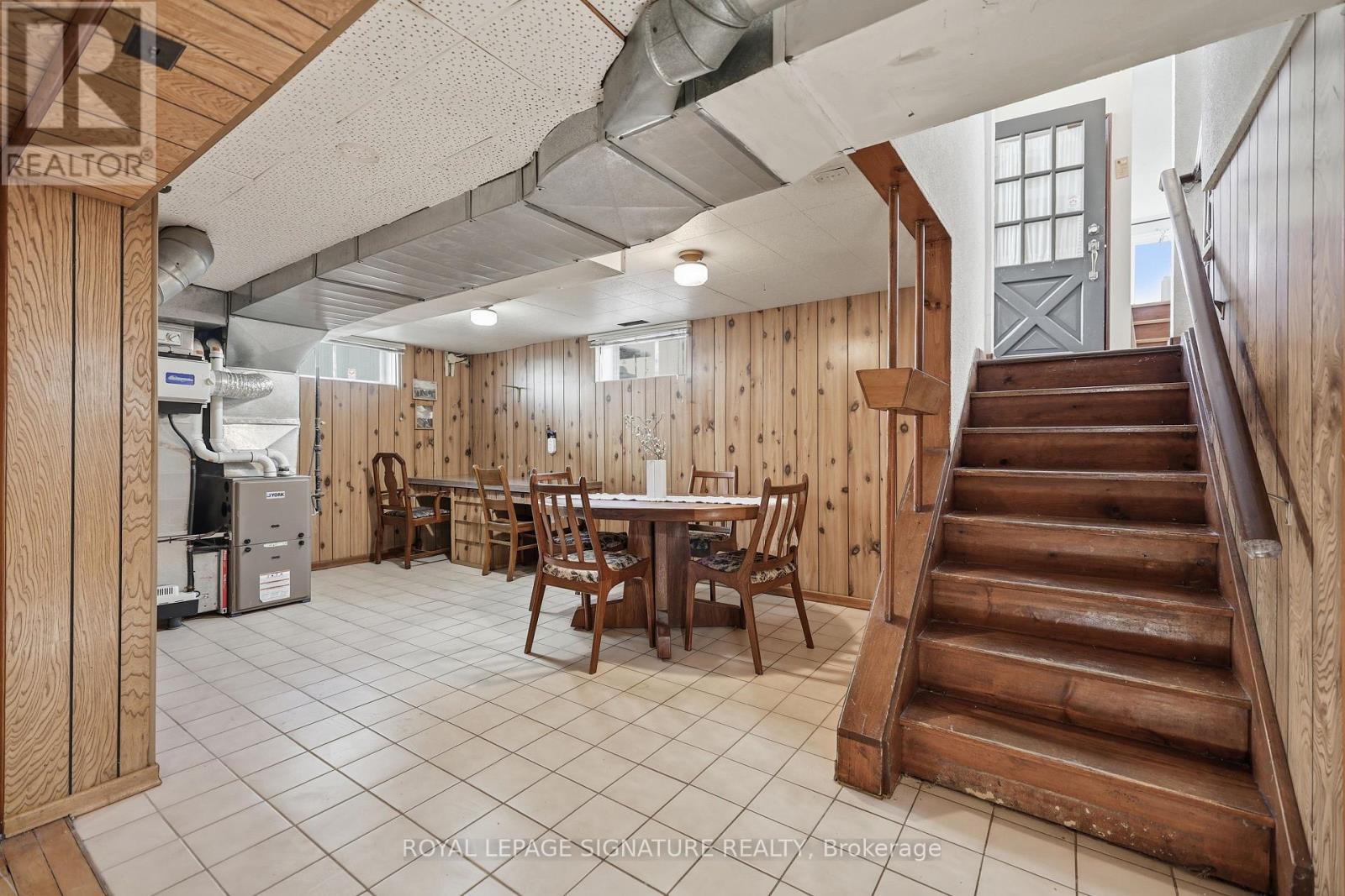109 Glen Long Avenue, Toronto, Ontario  M6B 2M4 - Photo 23 - W14109212