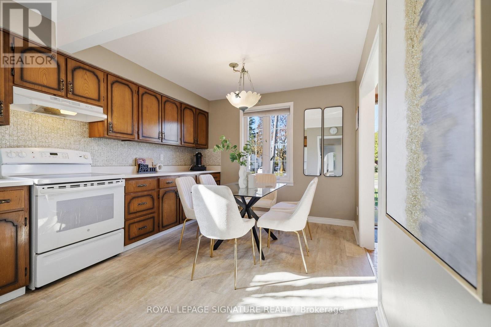 109 Glen Long Avenue, Toronto, Ontario  M6B 2M4 - Photo 7 - W14109212