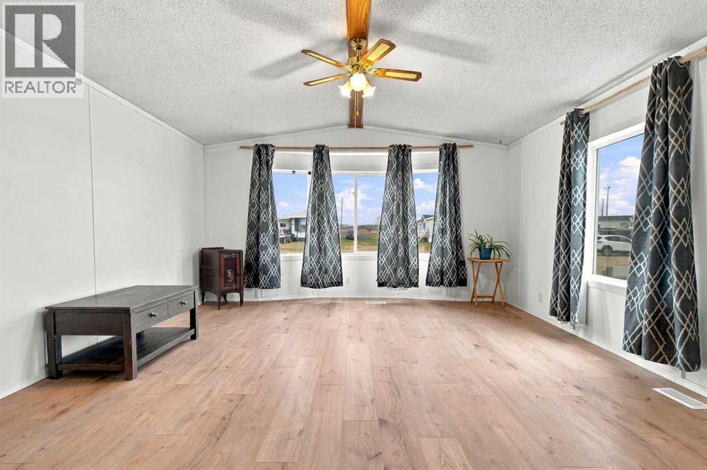 80, 55011 Twp 714, Grande Prairie, Alberta  T8X 4A9 - Photo 5 - A2351401