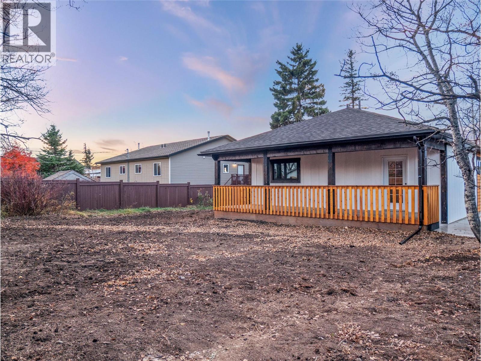 9204 8 Street, Dawson Creek, British Columbia  V1G 3N6 - Photo 47 - 10404220