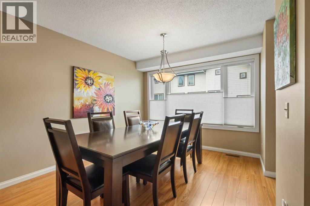 76 Coachway Gardens SW, Calgary, Alberta  T3H 2V9 - Photo 15 - A2349465