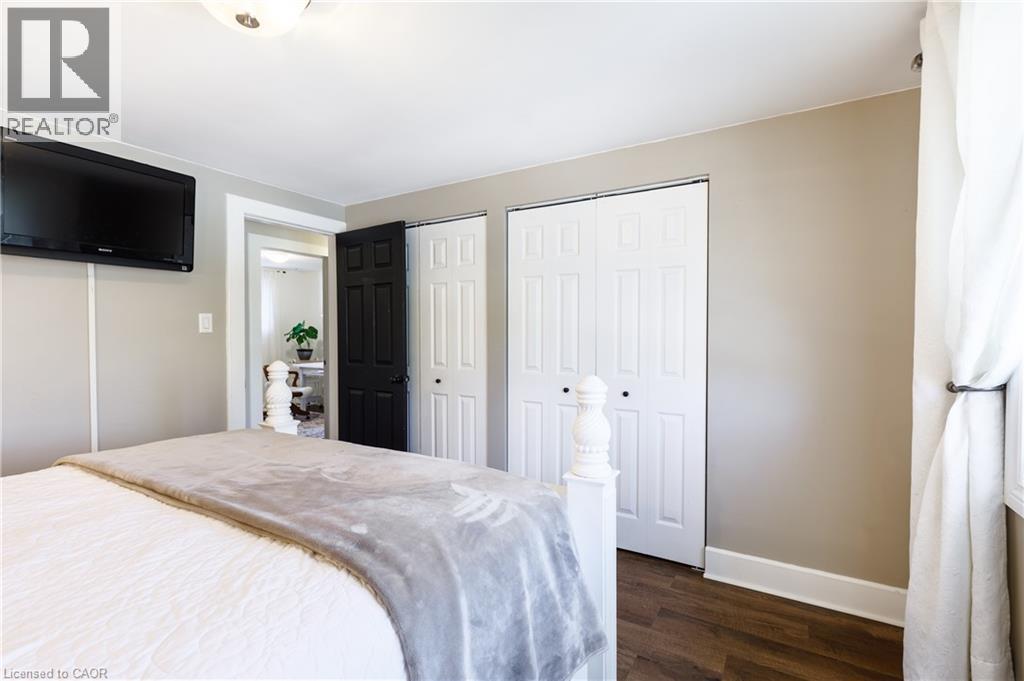 1323 Queen's Boulevard, Kitchener, Ontario  N2M 1C6 - Photo 22 - 40873395