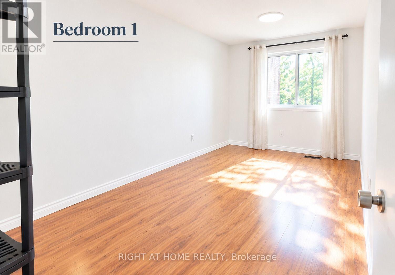 149 - 165 Cherokee Boulevard, Toronto, Ontario  M2J 4T7 - Photo 6 - C14109334