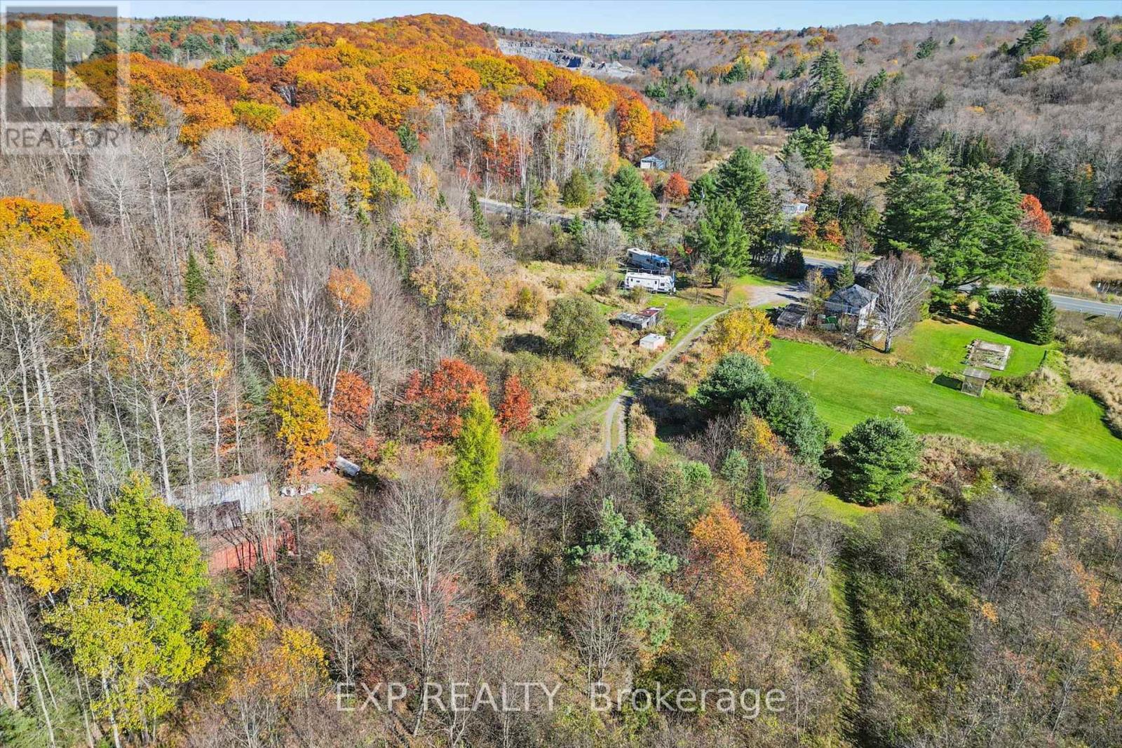 982 Raymond Road, Muskoka Lakes, Ontario  P0B 1M0 - Photo 16 - X14109322
