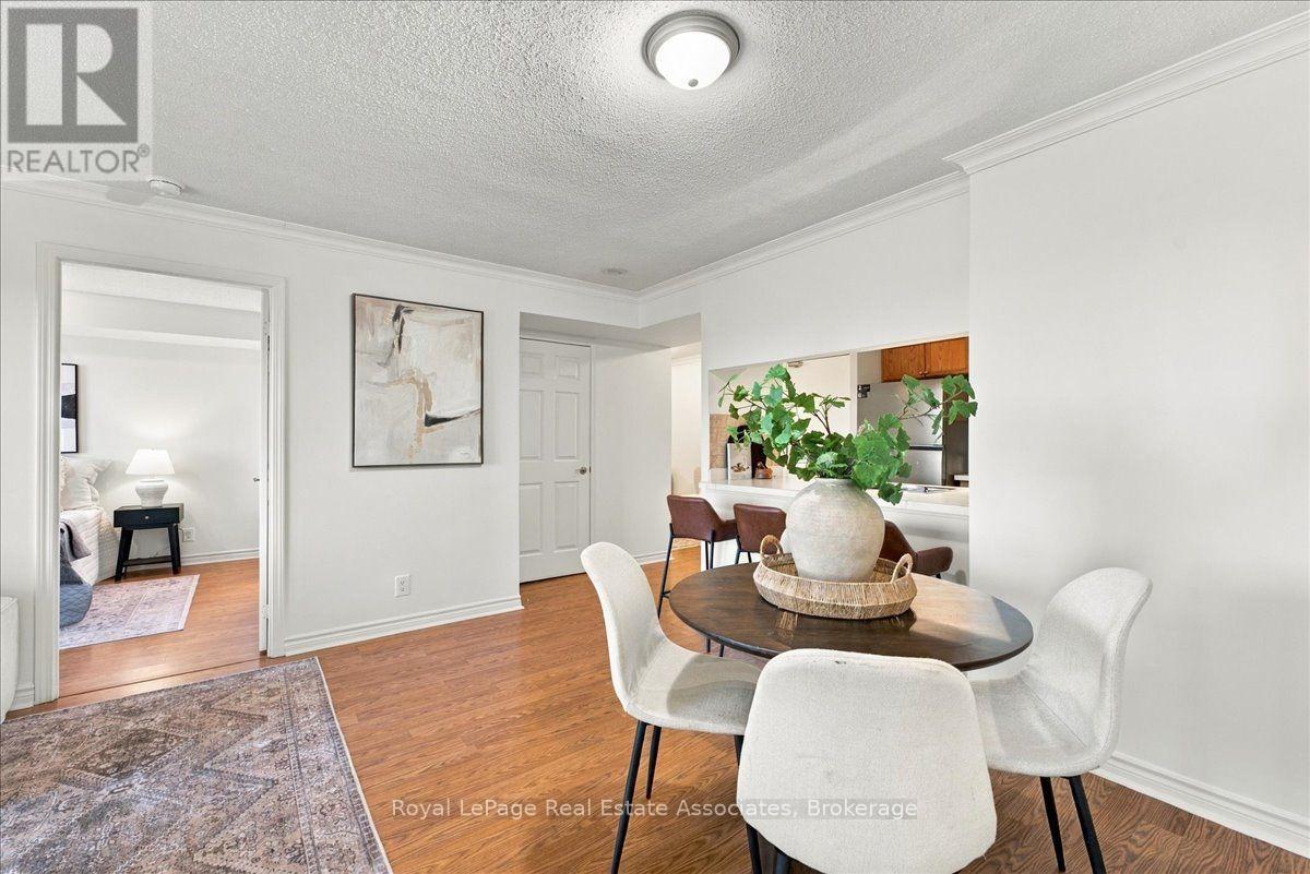 1322 - 18 Mondeo Drive, Toronto, Ontario  M1P 5C8 - Photo 14 - E14109336