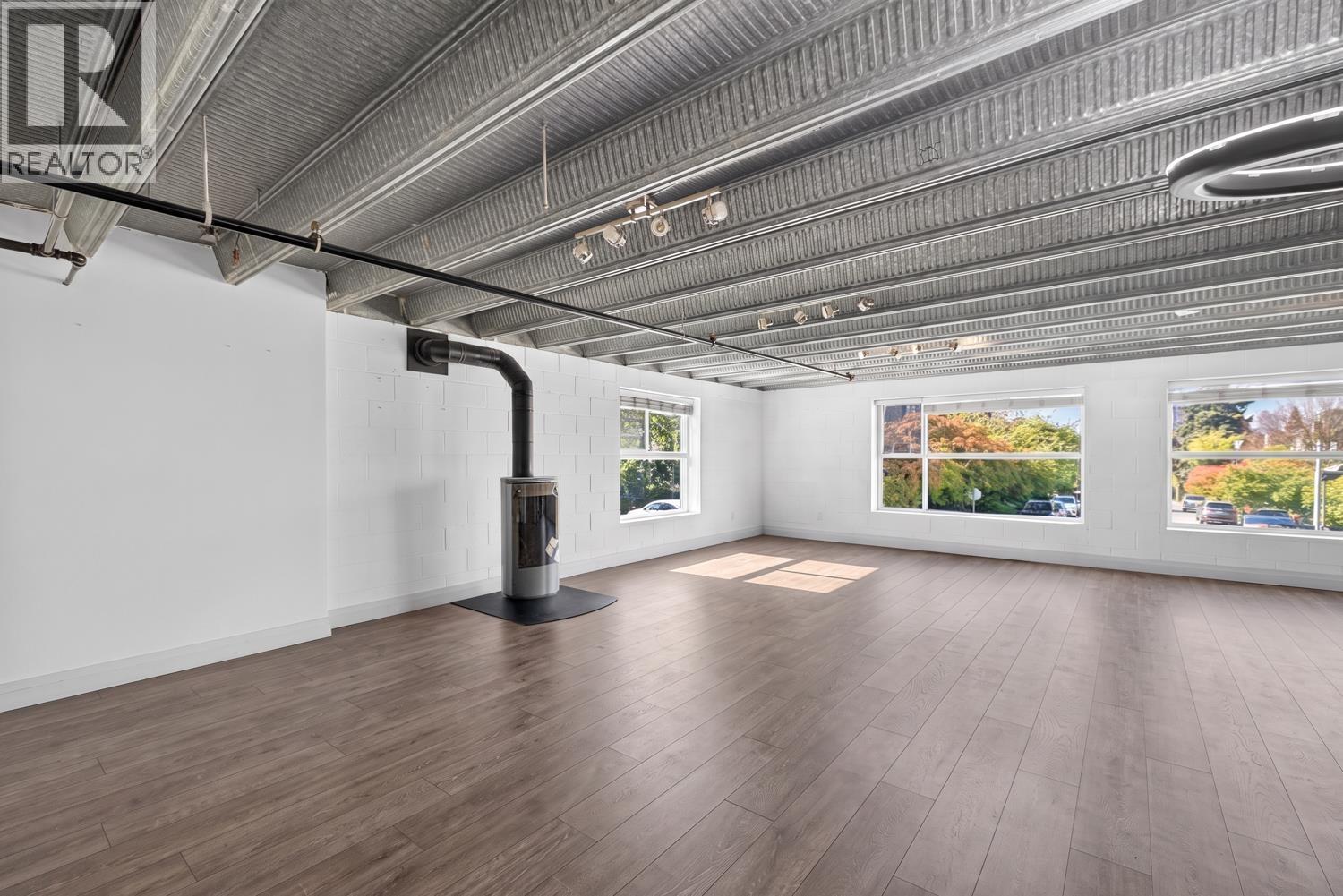 530 Vernon Drive, Vancouver, British Columbia  V6A 4L1 - Photo 9 - R3177990