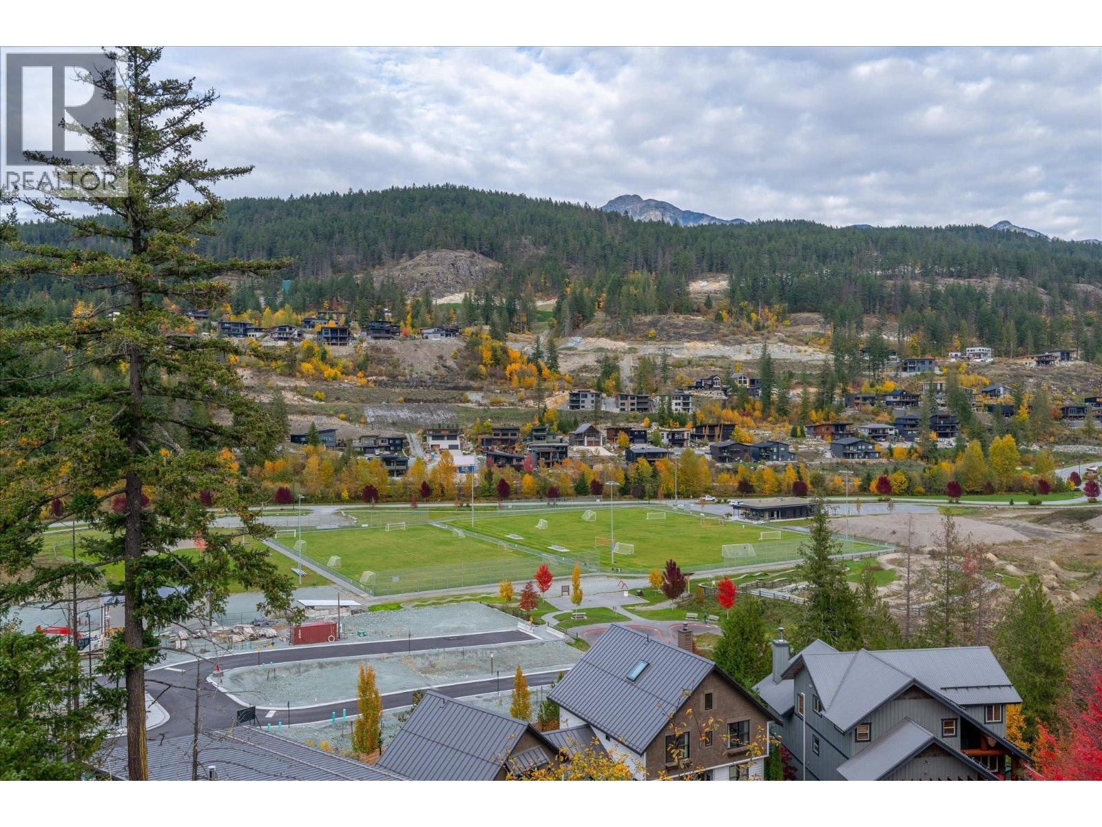 1777 Pinewood Drive, Pemberton, British Columbia  V0N 2L3 - Photo 40 - R3177988