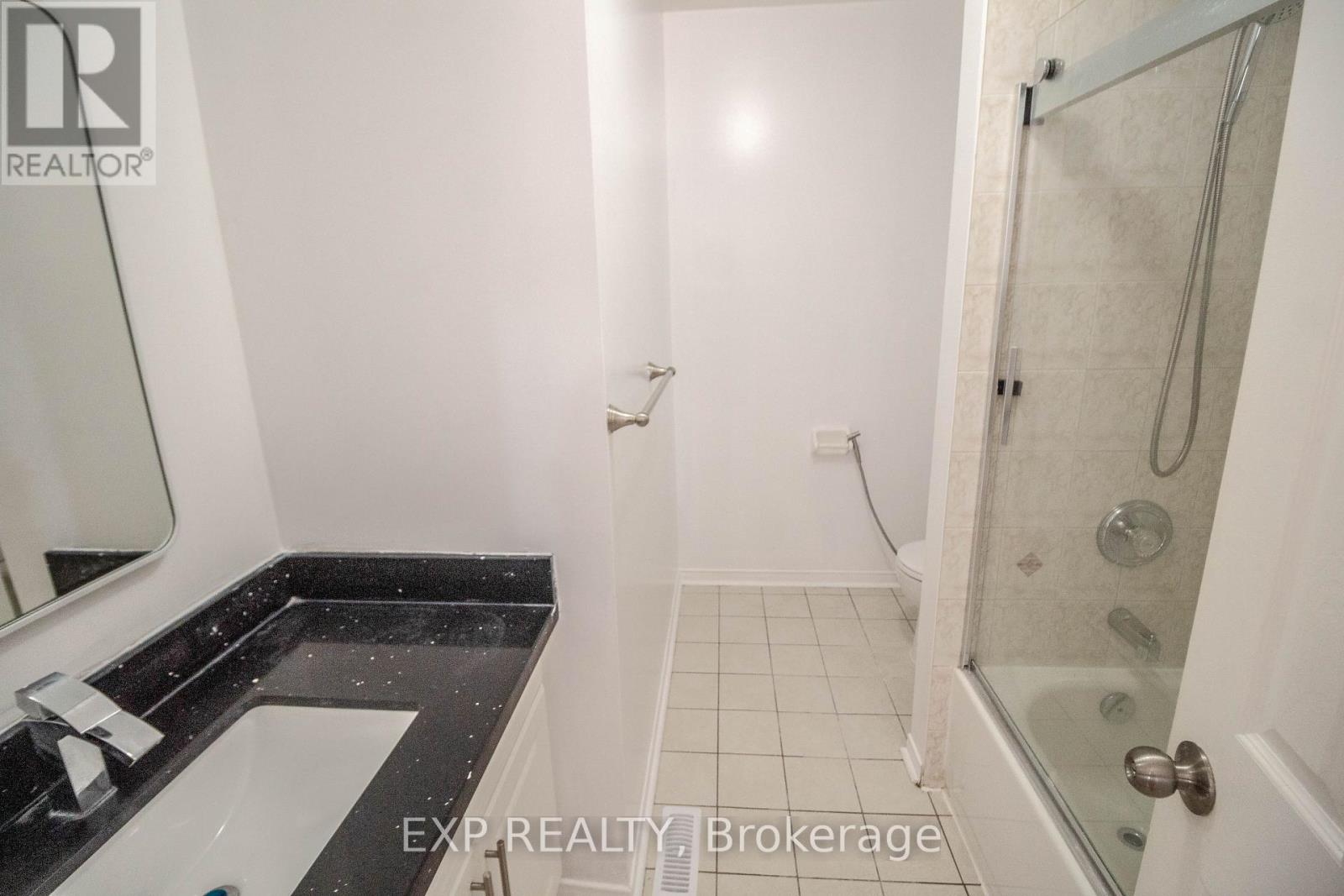 43 Luella Crescent, Brampton (Fletcher's Meadow), Ontario  L7A 3H8 - Photo 14 - W14109326