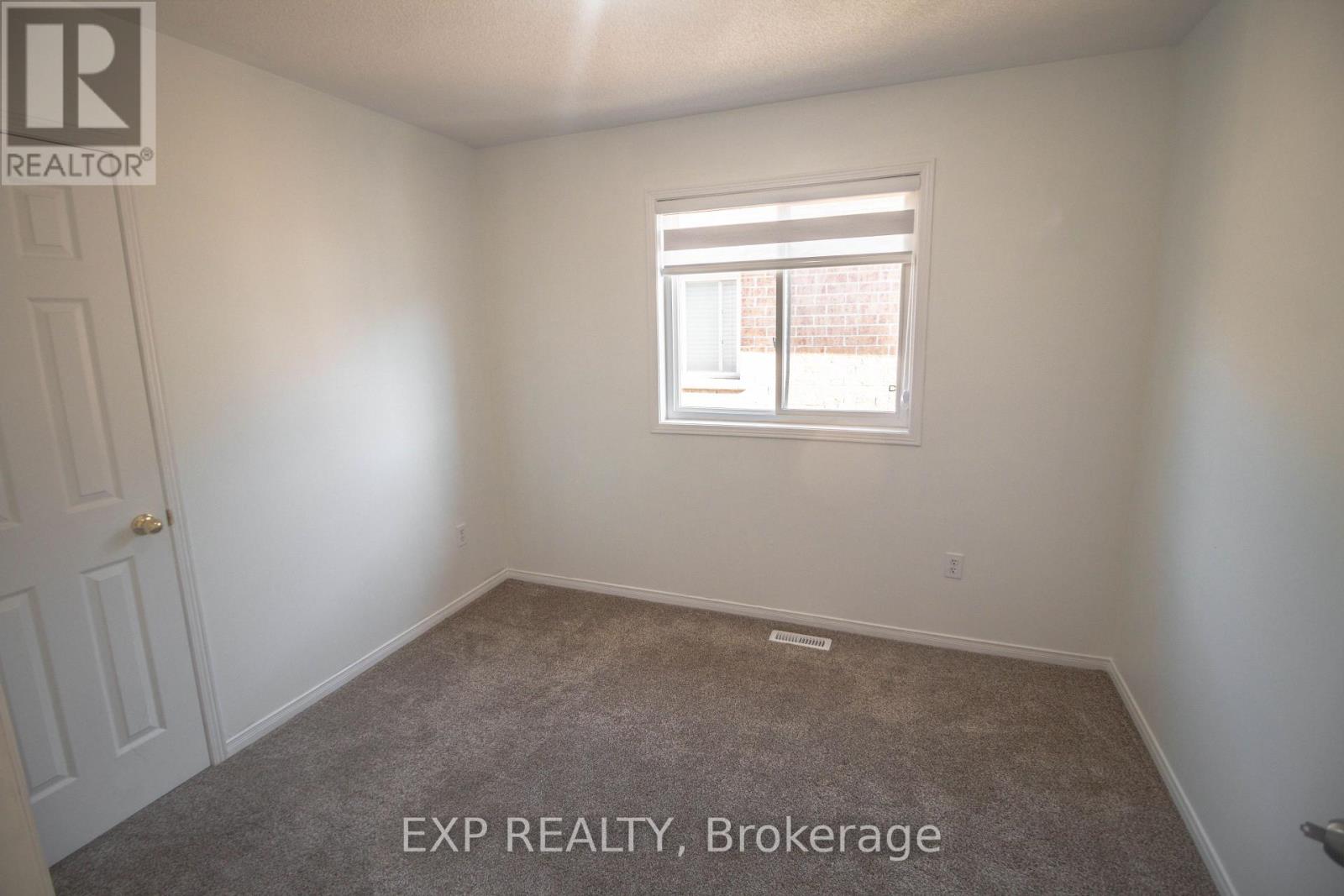 43 Luella Crescent, Brampton (Fletcher's Meadow), Ontario  L7A 3H8 - Photo 15 - W14109326