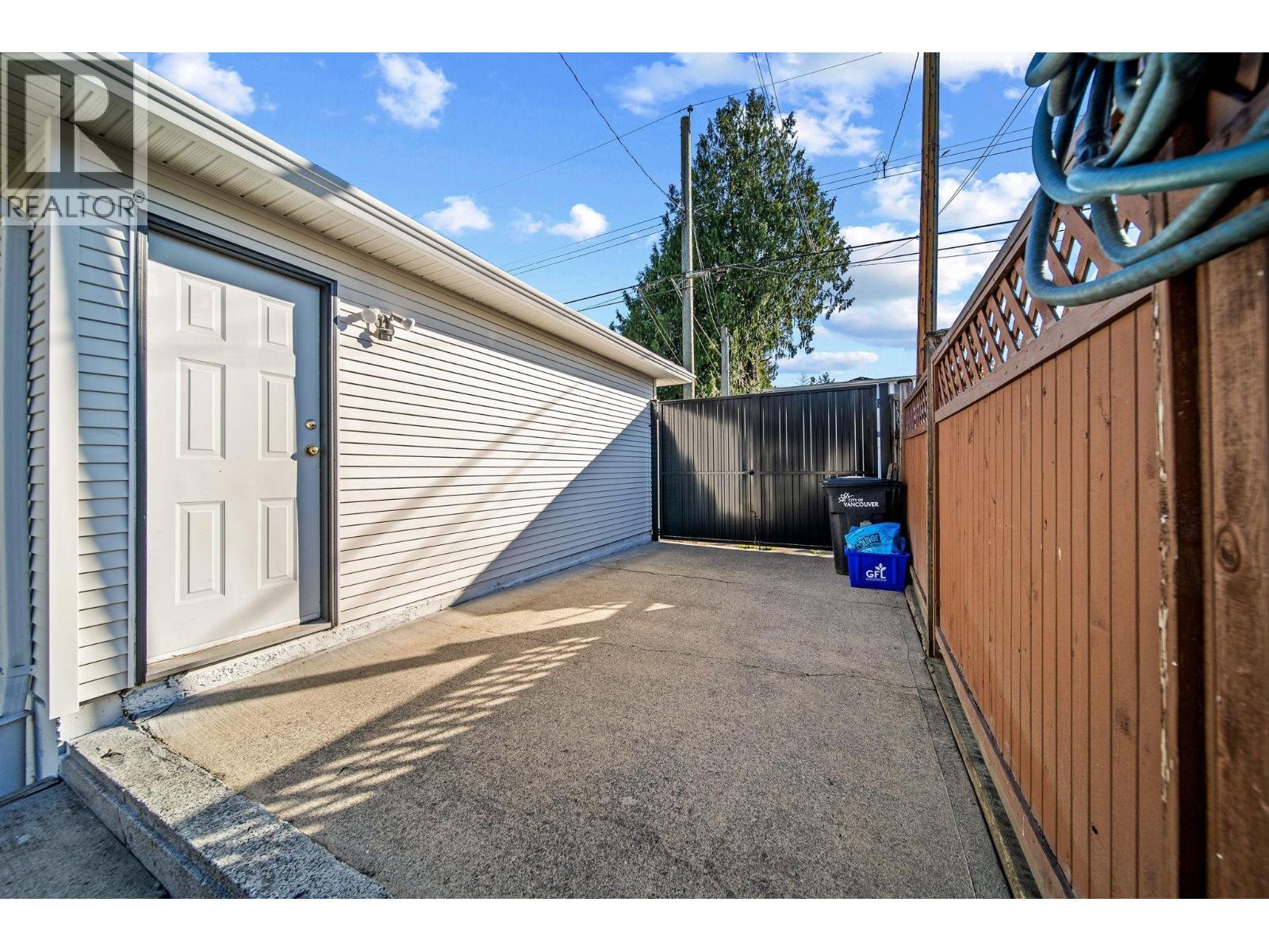 1170 E 18th Avenue, Vancouver, British Columbia  V5V 1H2 - Photo 34 - R3177787