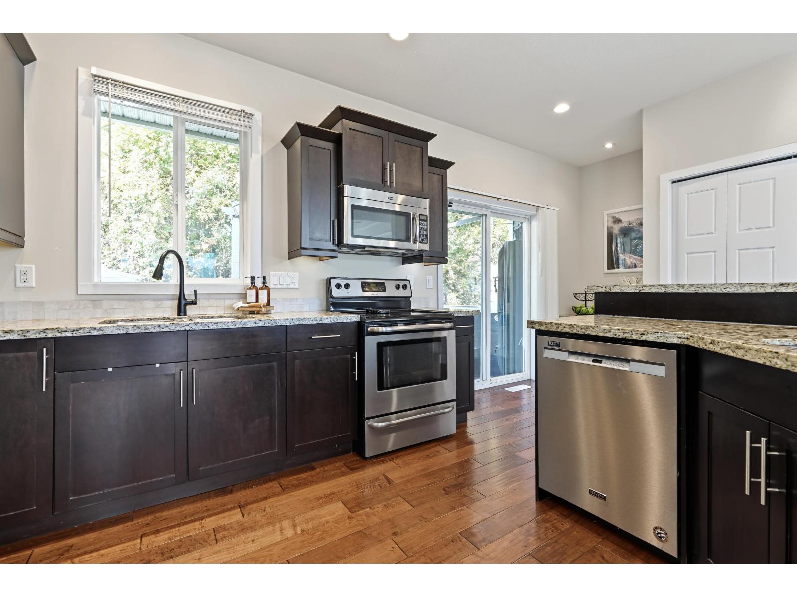45989 Weeden Drive, Promontory, Chilliwack, British Columbia  V2R 5X2 - Photo 12 - R3177951